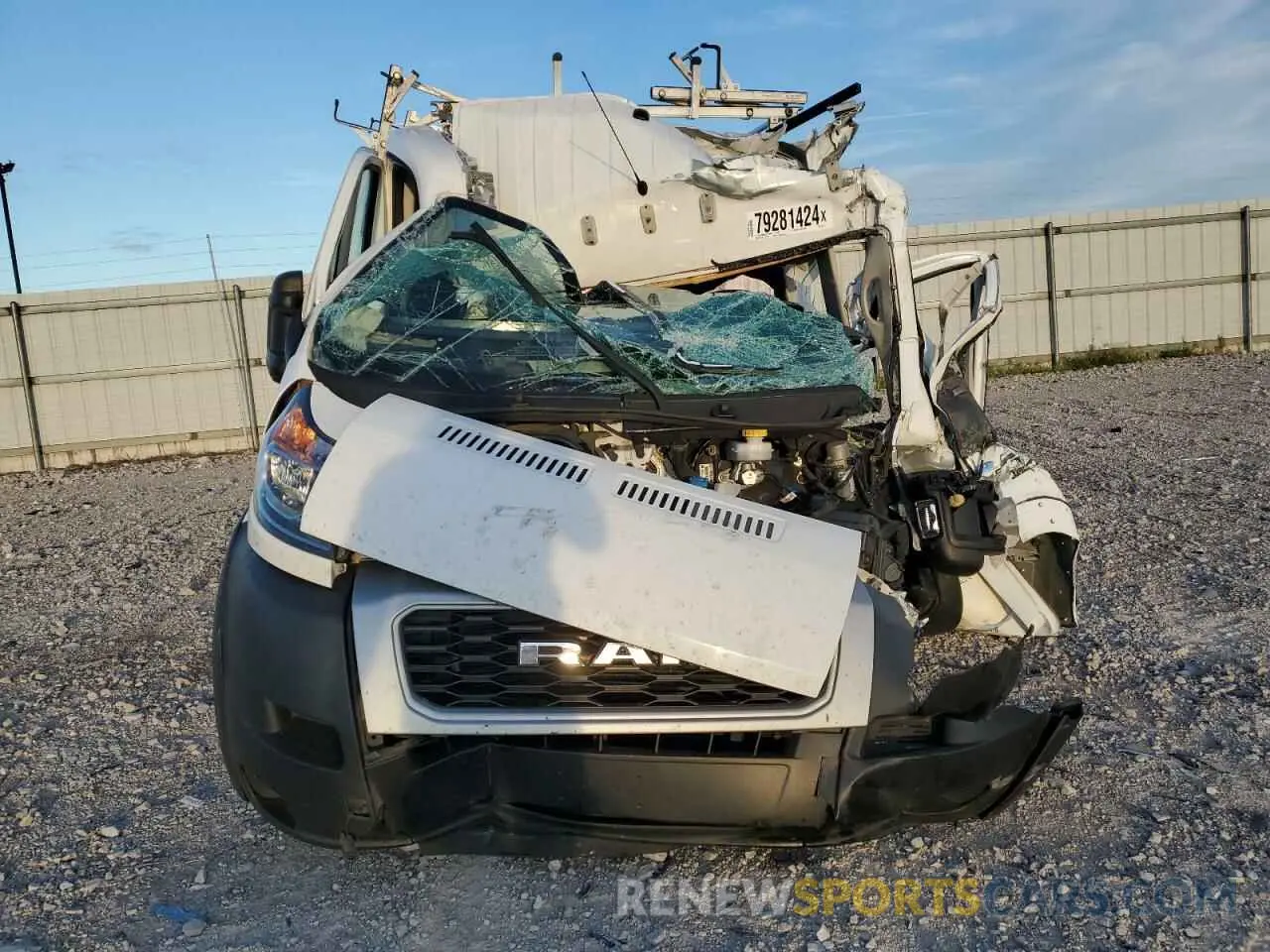 5 fotografías del automóvil dañado 3C6LRVAG6ME577874 RAM All Models 2021