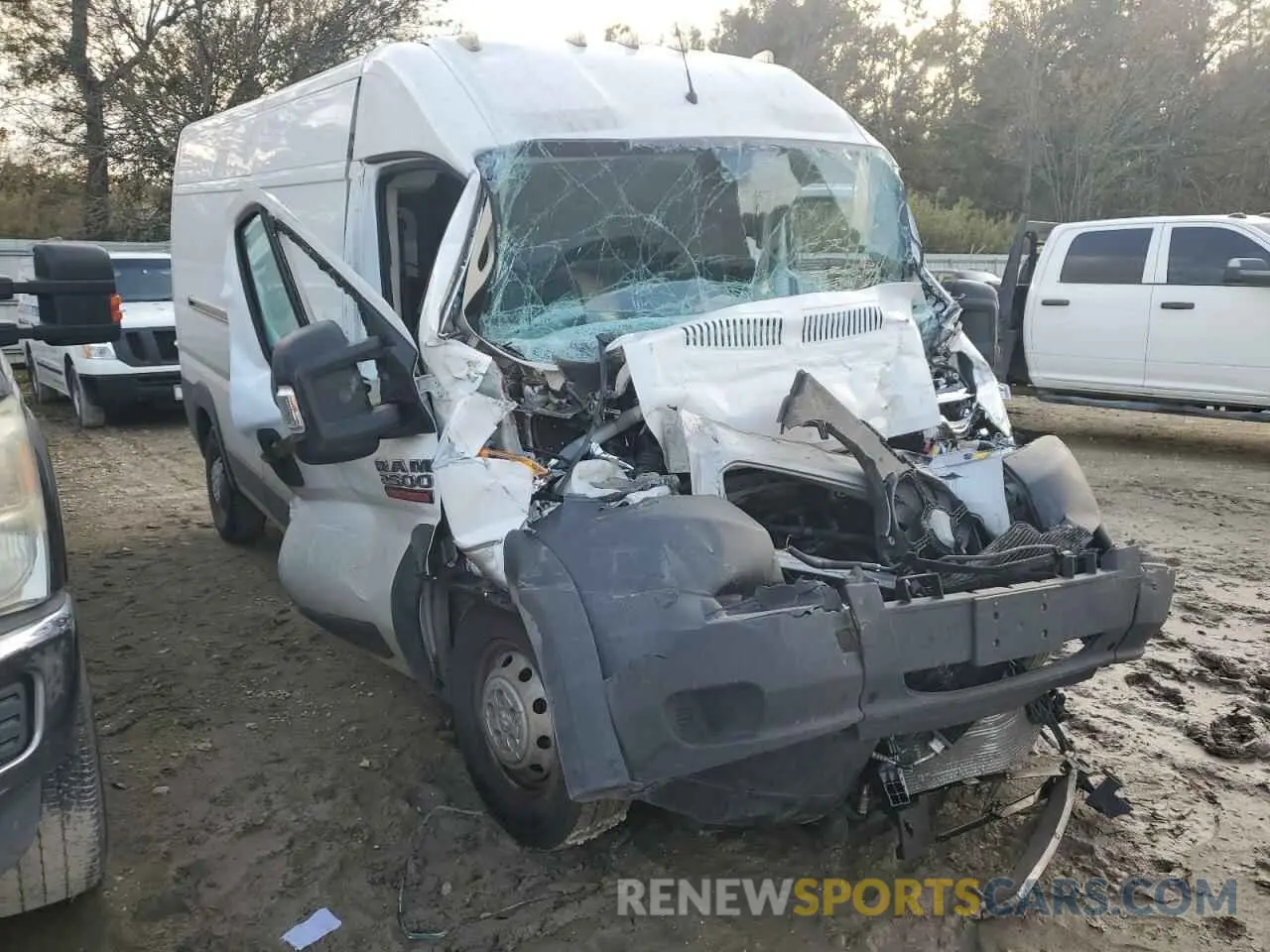 4 fotografías del automóvil dañado 3C6LRVDG3ME522617 RAM All Models 2021