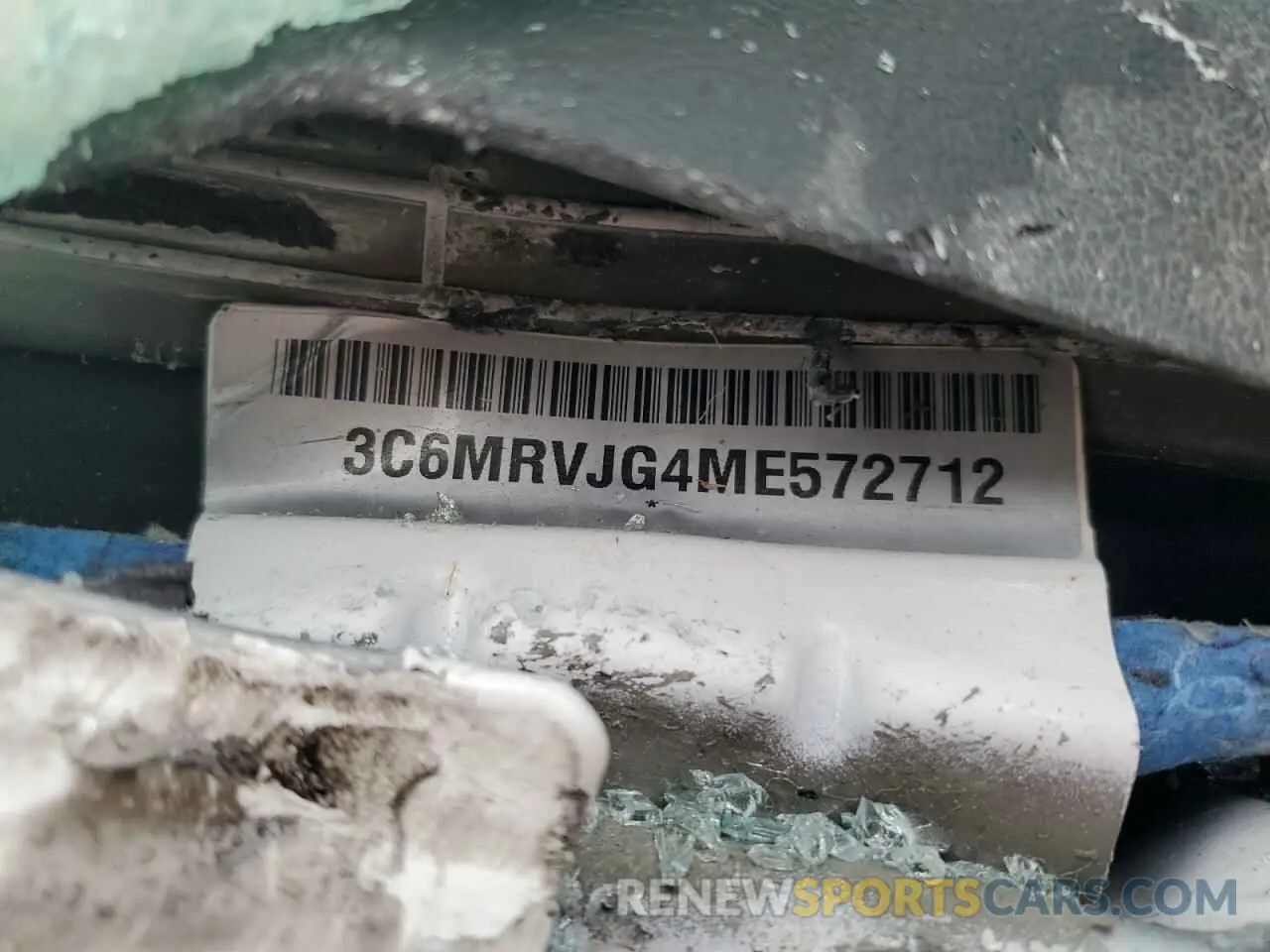 14 fotografías del automóvil dañado 3C6MRVJG4ME572712 RAM All Models 2021