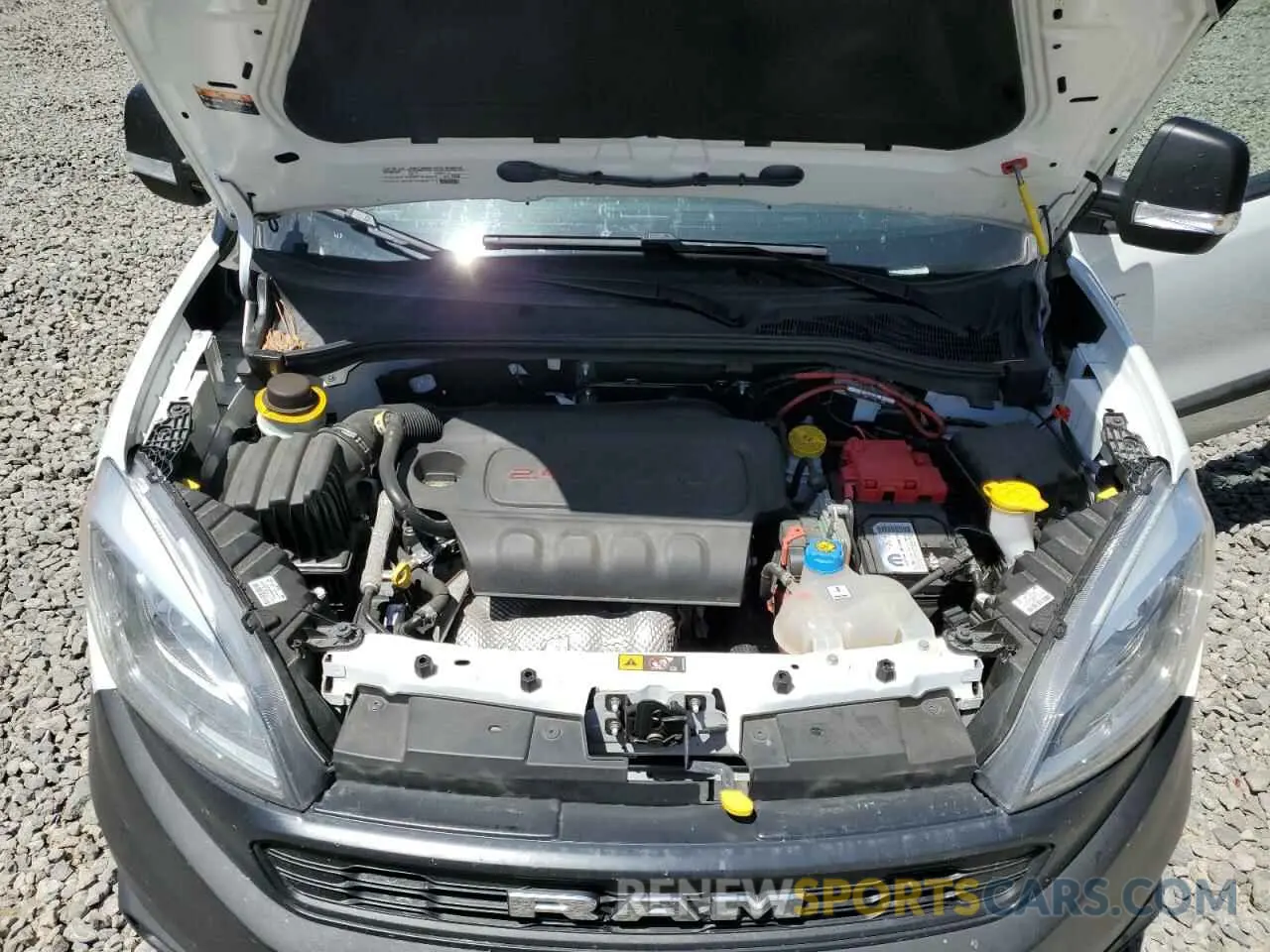 12 fotografías del automóvil dañado ZFBHRFAB4M6V30053 RAM All Models 2021