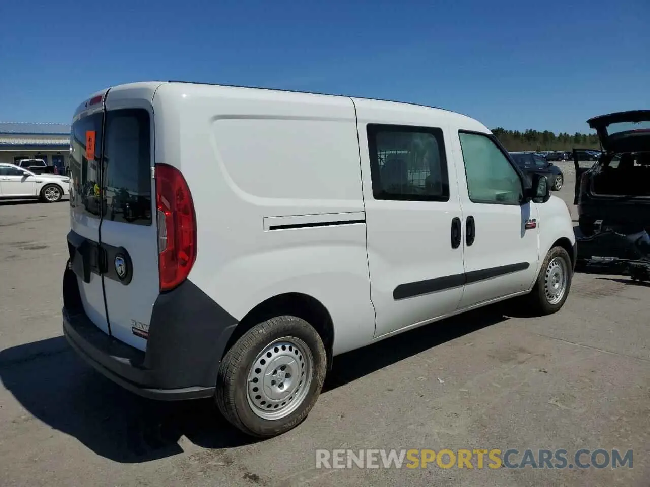 3 fotografías del automóvil dañado ZFBHRFAB7M6U79406 RAM All Models 2021