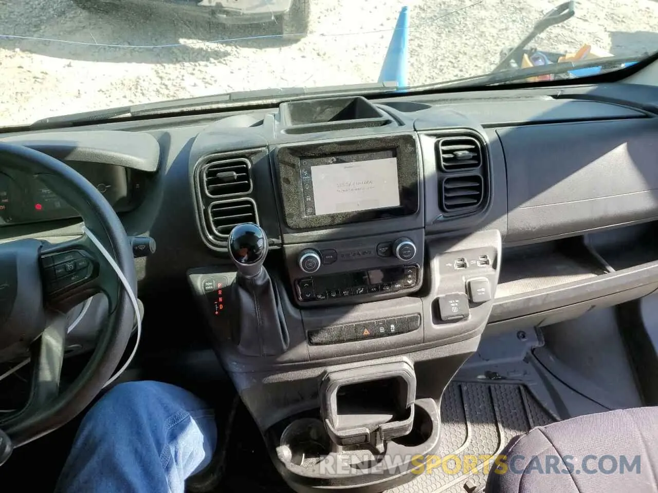 8 fotografías del automóvil dañado 3C6LRVAG0NE102304 RAM All Models 2022