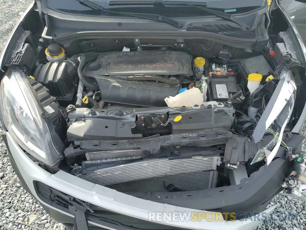12 fotografías del automóvil dañado ZFBHRFAB0N6W76256 RAM All Models 2022