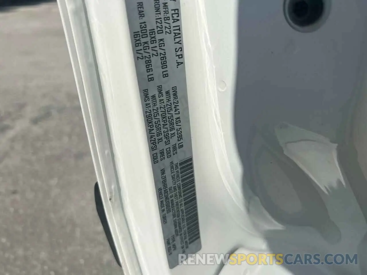 10 fotografías del automóvil dañado ZFBHRFAB3N6X61690 RAM All Models 2022
