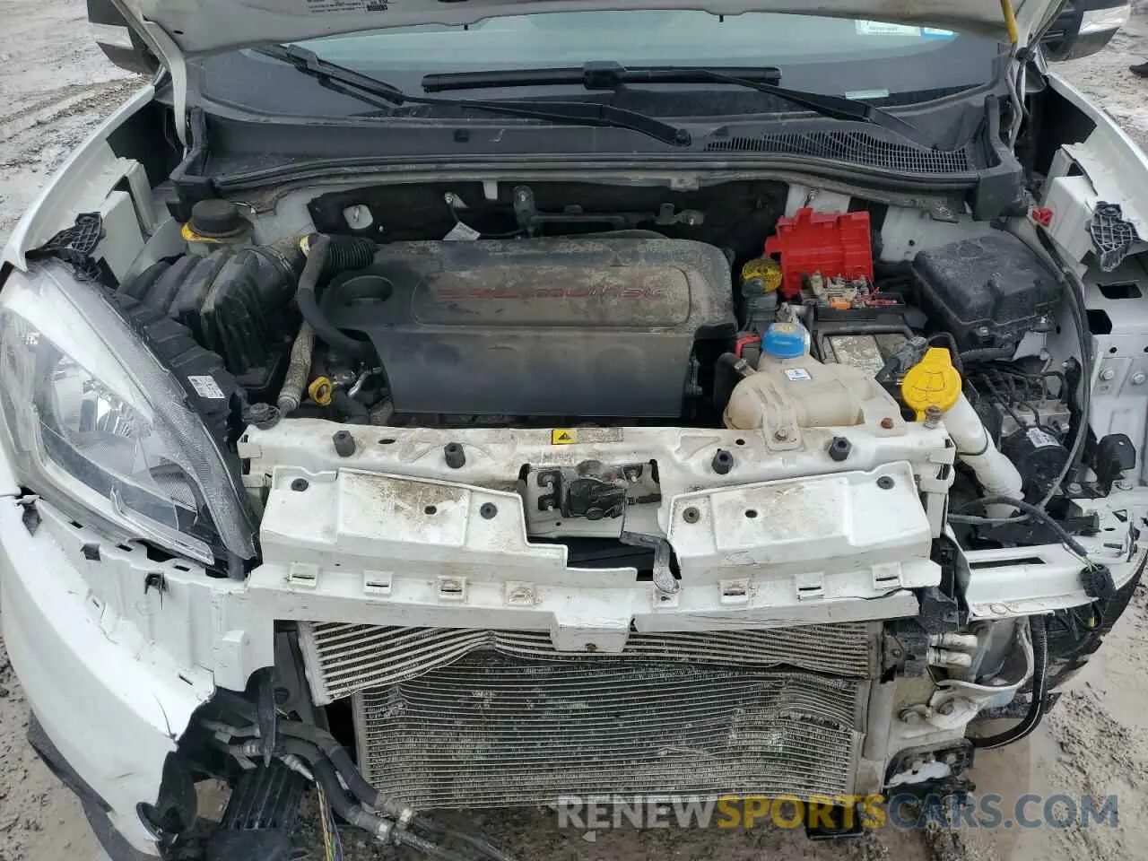 12 fotografías del automóvil dañado ZFBHRFAB9N6W62887 RAM All Models 2022