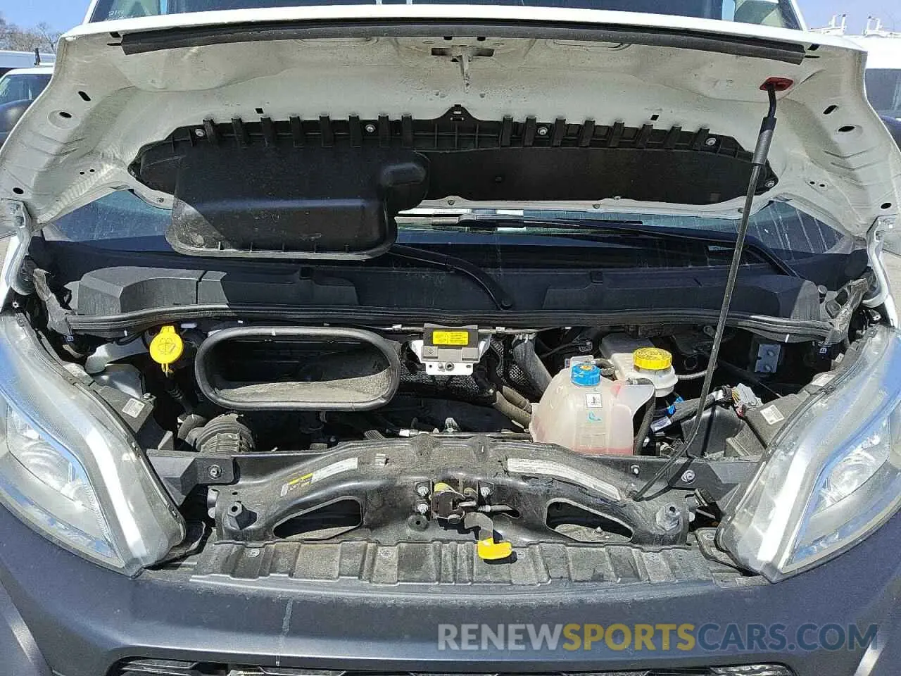 11 fotografías del automóvil dañado 3C6LRVAG5PE583718 RAM All Models 2023