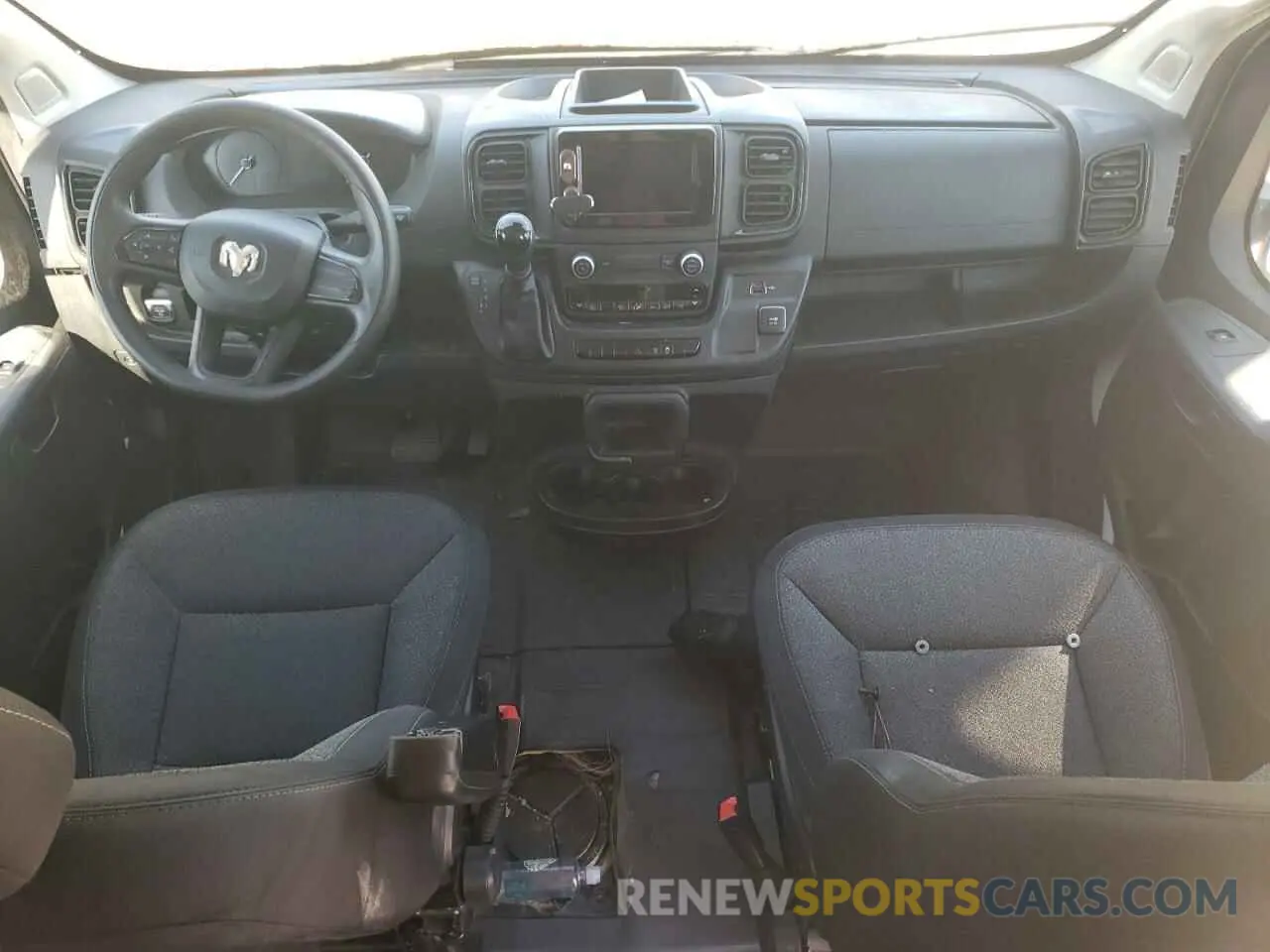8 fotografías del automóvil dañado 3C6LRVDG4PE545506 RAM All Models 2023