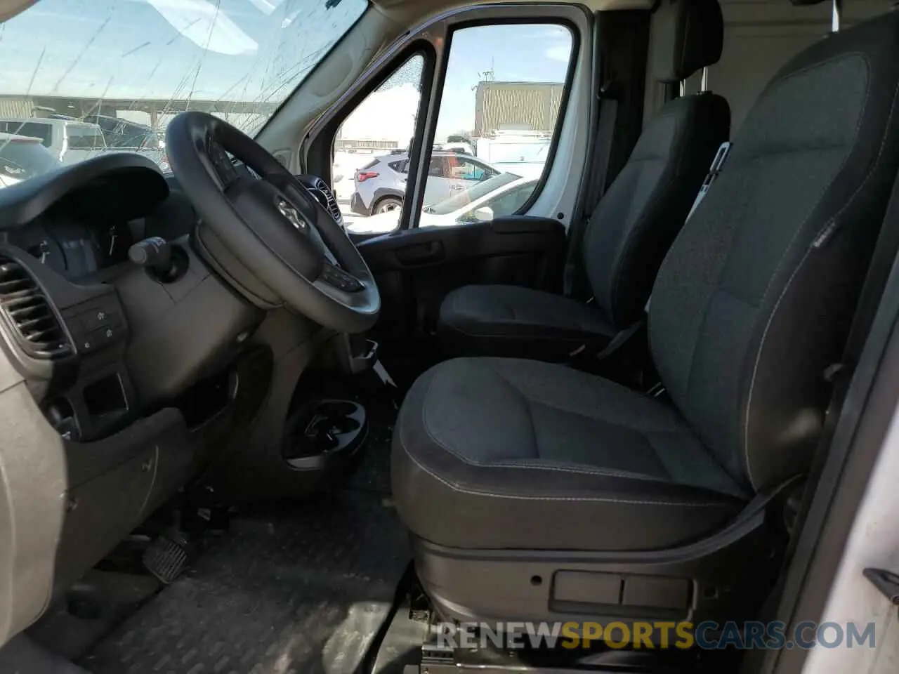 7 fotografías del automóvil dañado 3C6LRVDG6PE519604 RAM All Models 2023