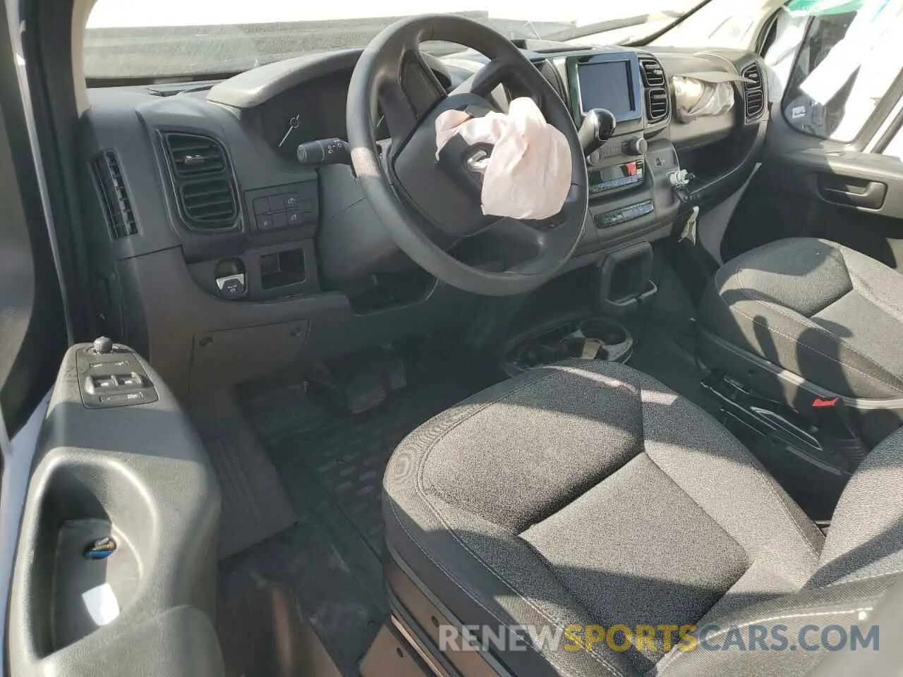 8 fotografías del automóvil dañado 3C6LRVDG7PE581240 RAM All Models 2023