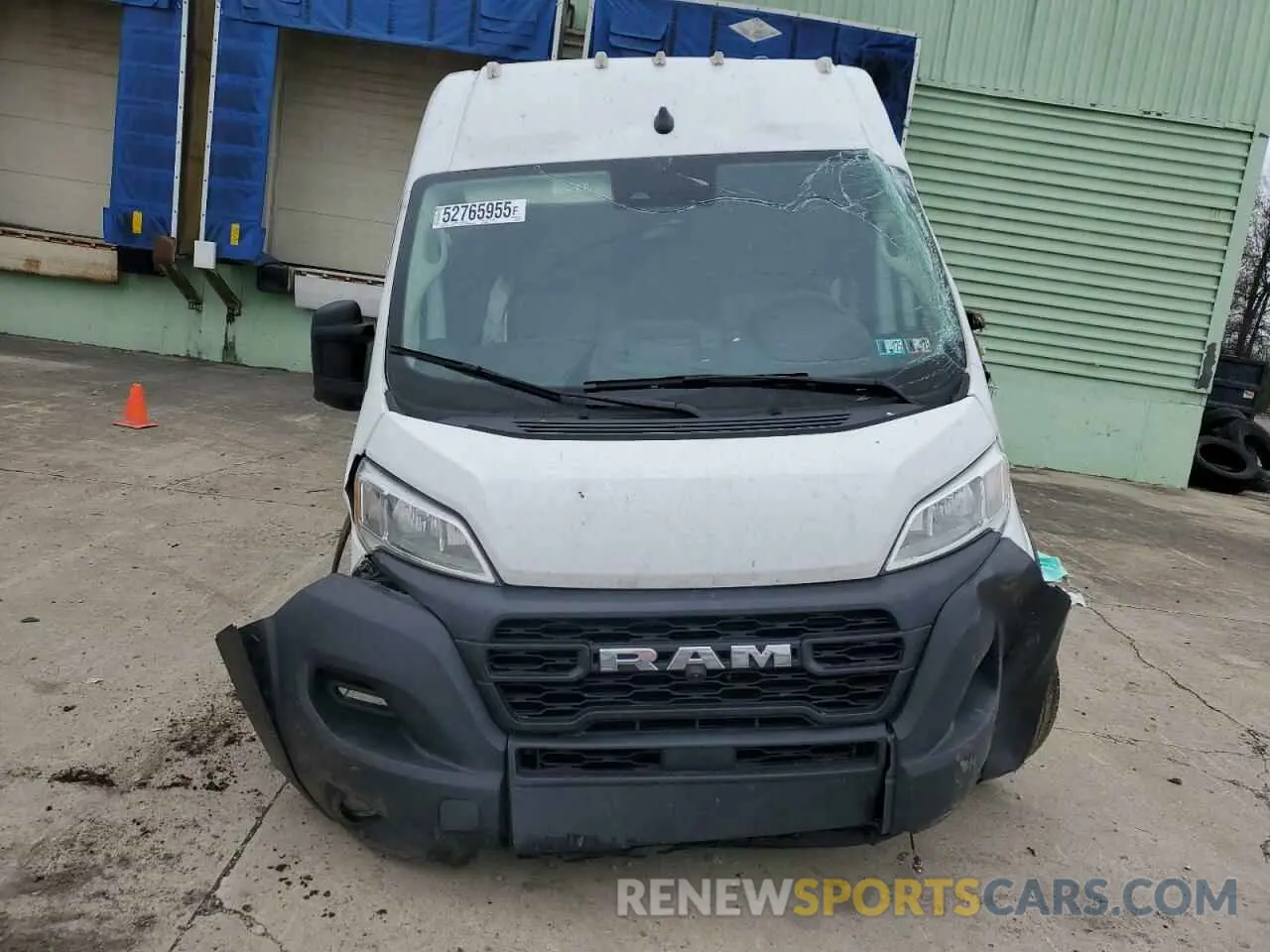5 fotografías del automóvil dañado 3C6LRVDGXPE504085 RAM All Models 2023