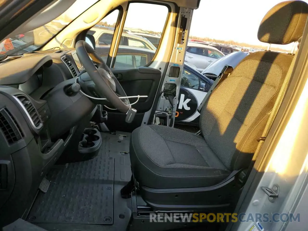 7 fotografías del automóvil dañado 3C6LRVDG7RE116511 RAM All Models 2024