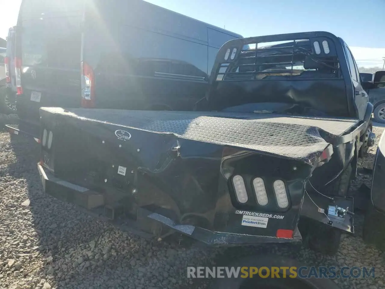 3 fotografías del automóvil dañado 3C7WRLEL6RG297100 RAM All Models 2024