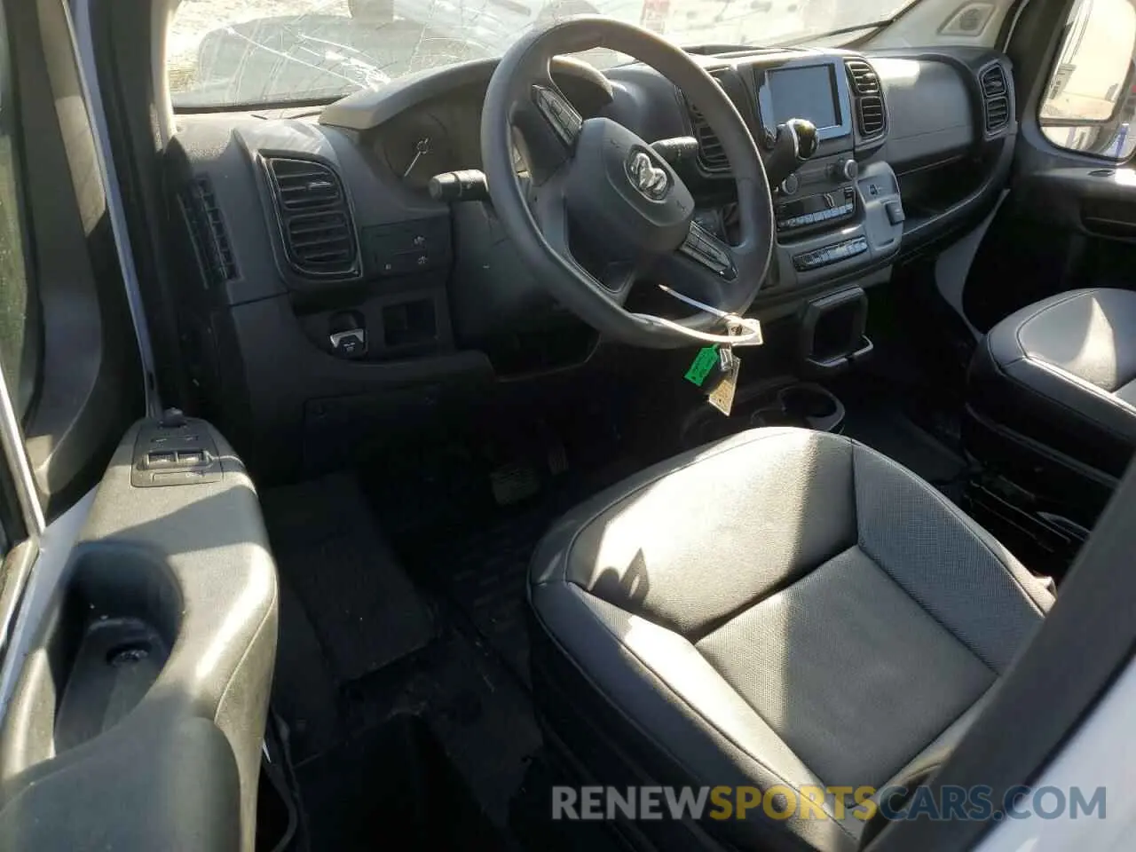 8 fotografías del automóvil dañado 3C6LRVDG2SE507796 RAM All Models 2025