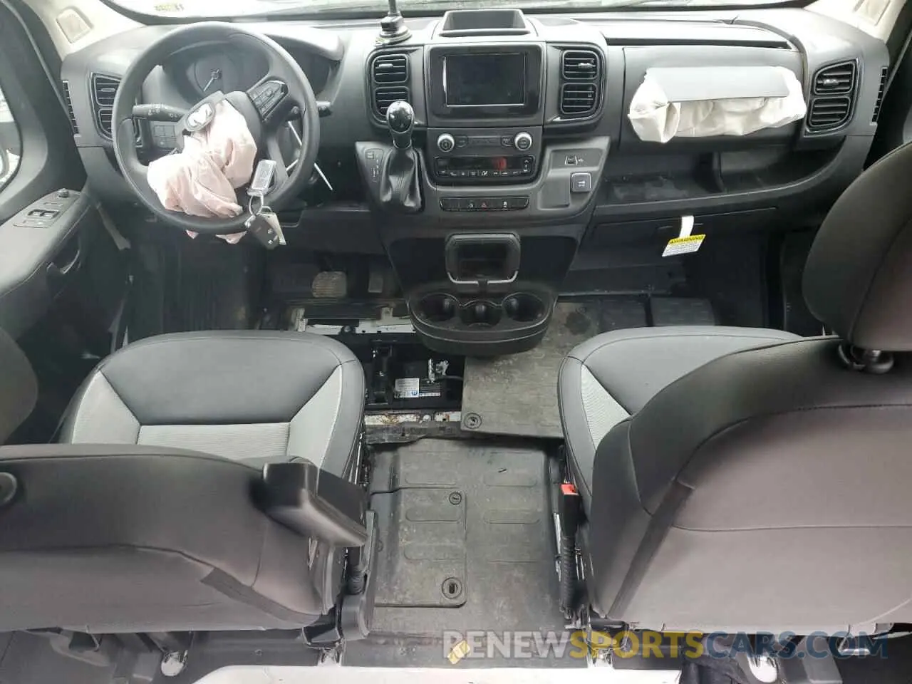 8 fotografías del automóvil dañado 3C6LRVDG5SE512703 RAM All Models 2025