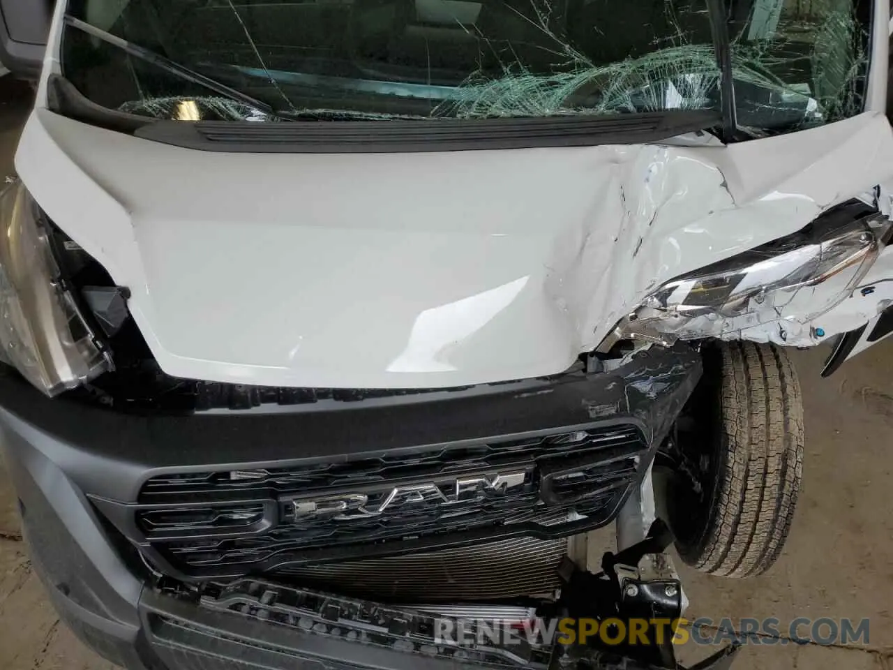 12 fotografías del automóvil dañado 3C6MRVHG9SE549249 RAM All Models 2025