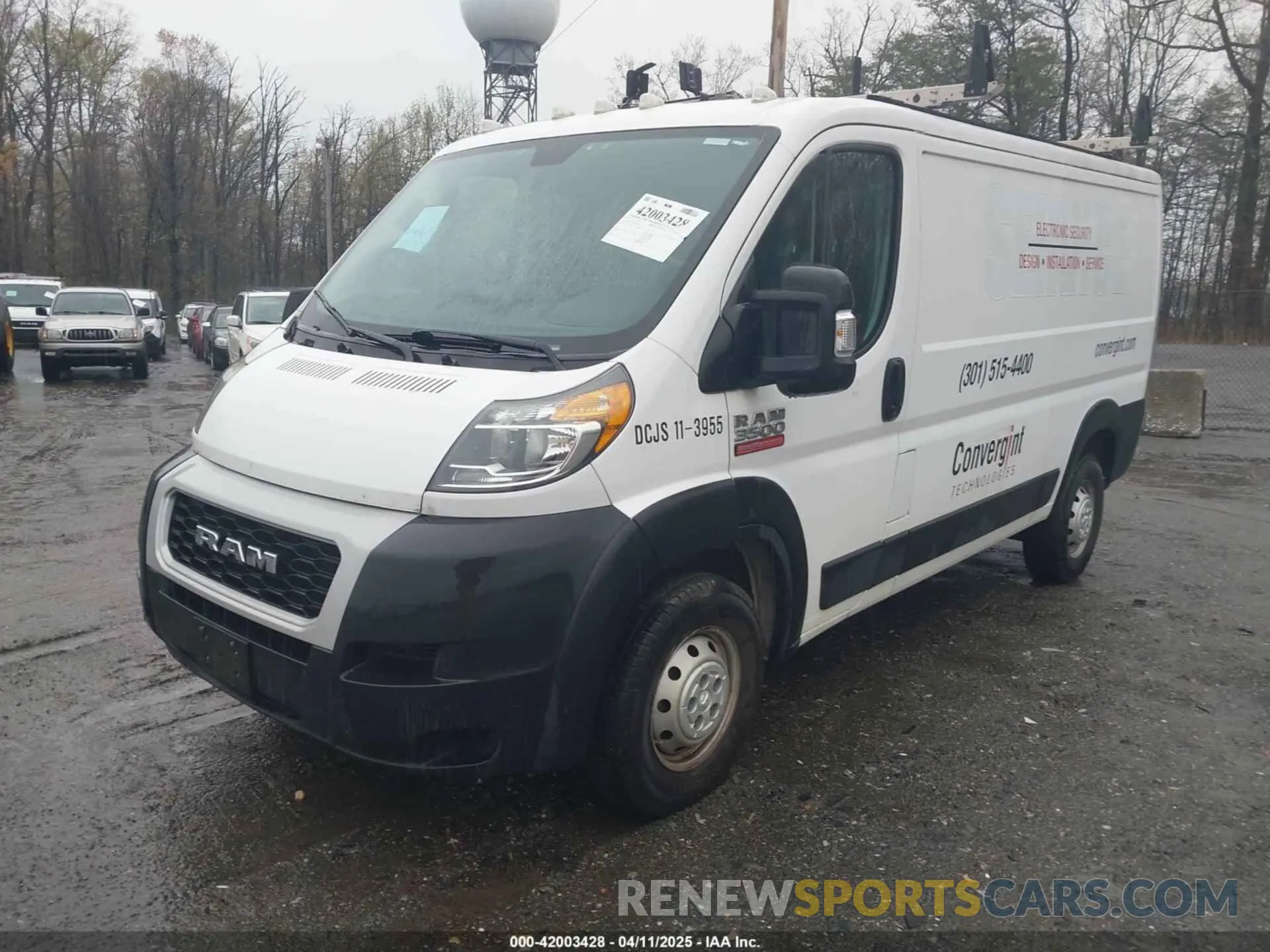 2 fotografías del automóvil dañado 3C6TRVAG2KE555836 RAM PROMASTER 1500 2019