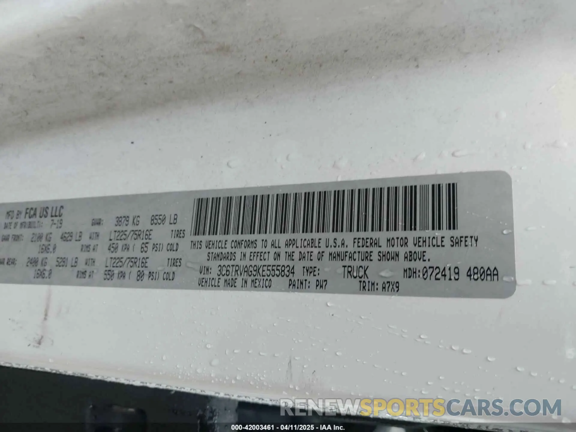 9 fotografías del automóvil dañado 3C6TRVAG9KE555834 RAM PROMASTER 1500 2019