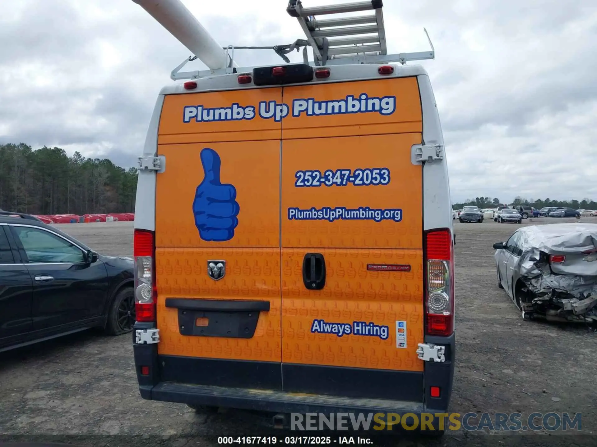 16 fotografías del automóvil dañado 3C6TRVBG3KE532824 RAM PROMASTER 1500 2019