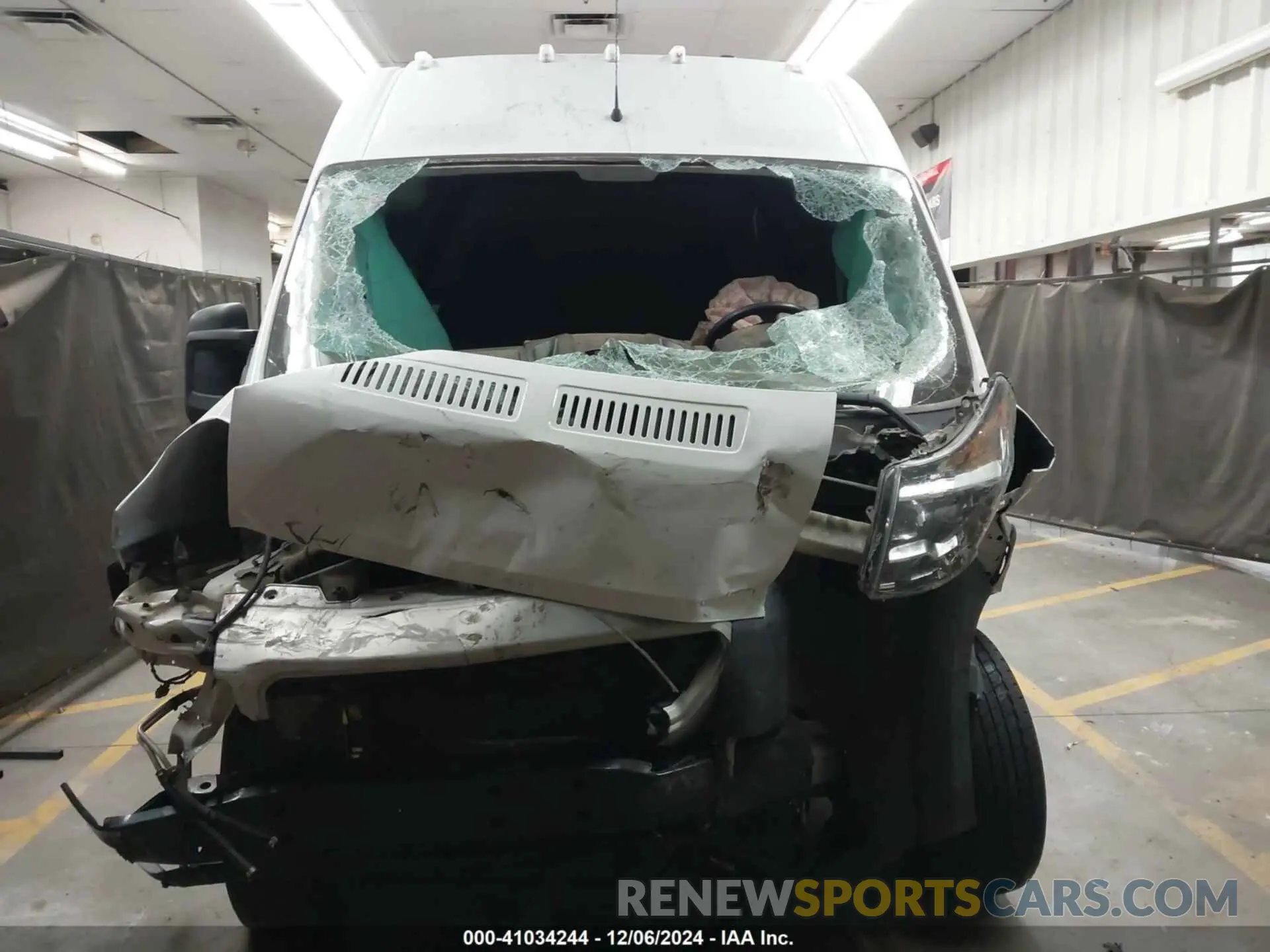 11 fotografías del automóvil dañado 3C6TRVBG5KE549723 RAM PROMASTER 1500 2019