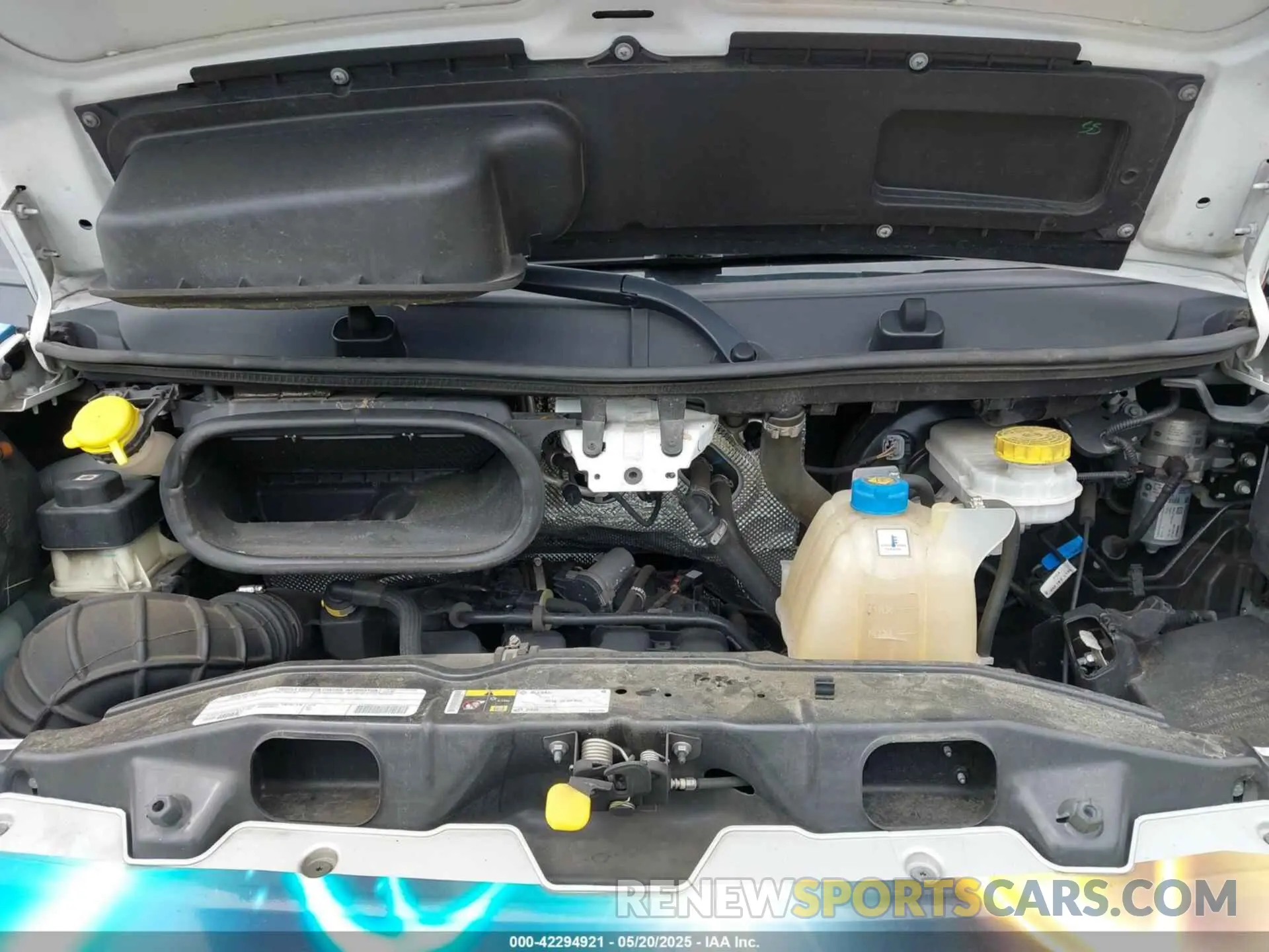 10 fotografías del automóvil dañado 3C6TRVBG5KE565887 RAM PROMASTER 1500 2019