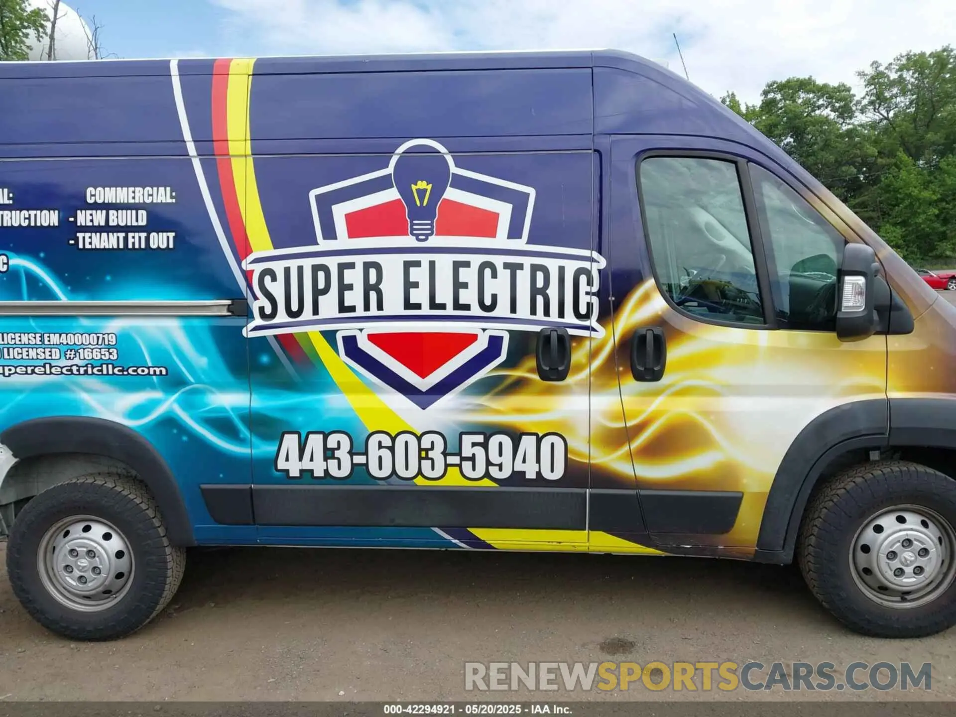 13 fotografías del automóvil dañado 3C6TRVBG5KE565887 RAM PROMASTER 1500 2019