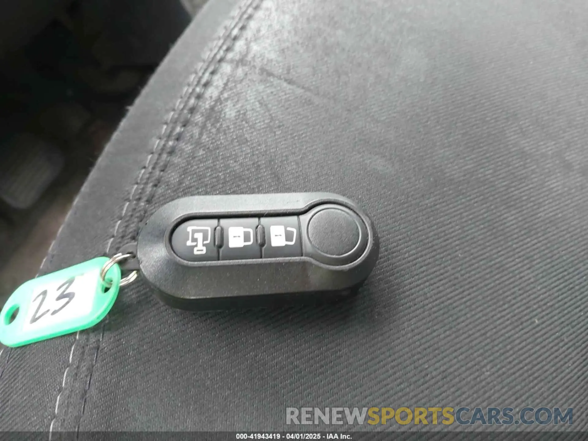 11 fotografías del automóvil dañado 3C6TRVBGXKE557171 RAM PROMASTER 1500 2019