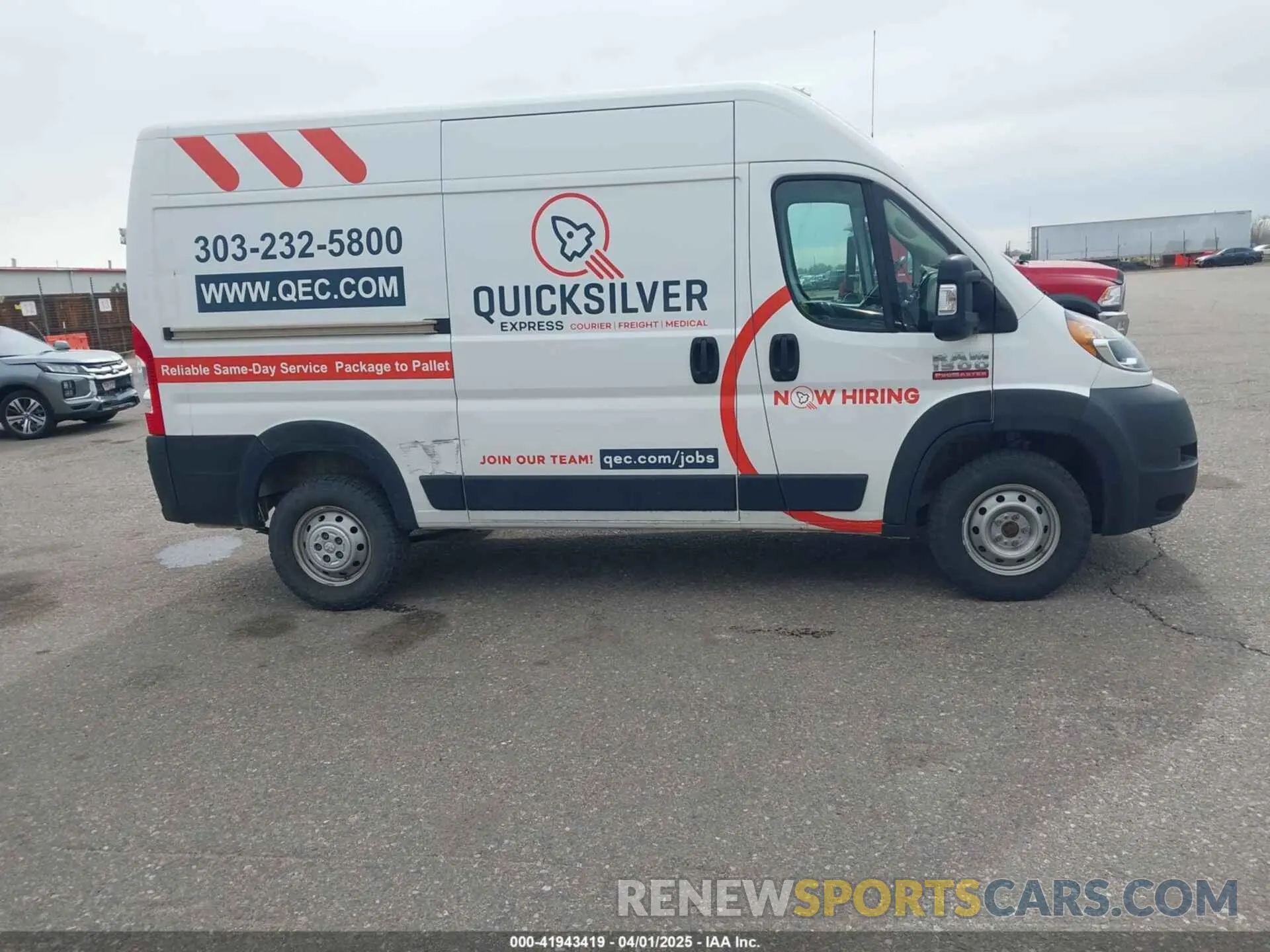 14 fotografías del automóvil dañado 3C6TRVBGXKE557171 RAM PROMASTER 1500 2019