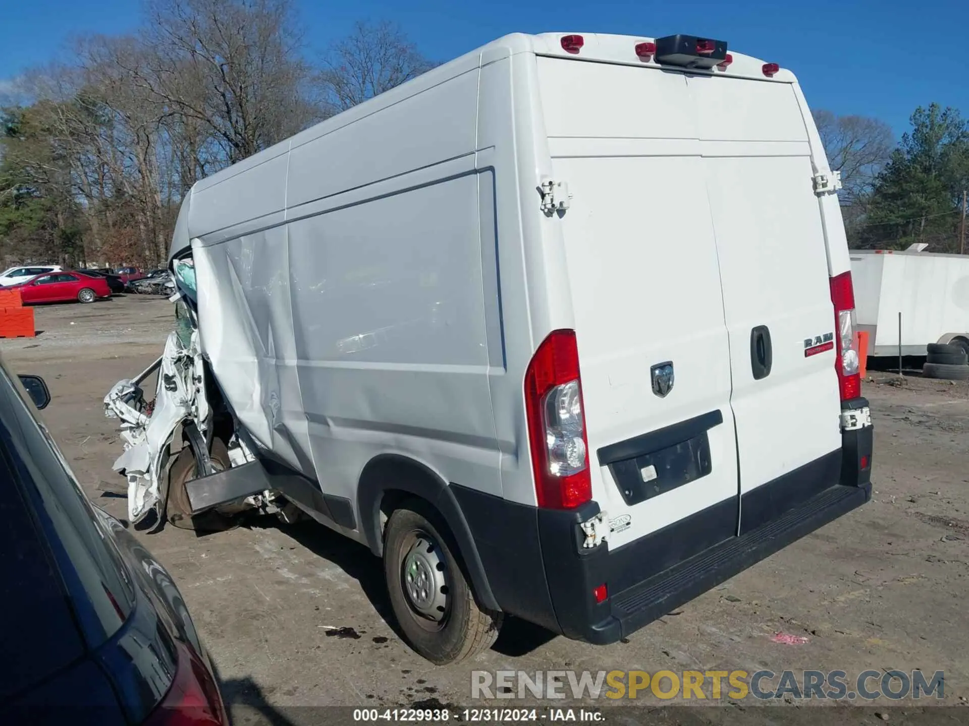 3 fotografías del automóvil dañado 3C6TRVBG8LE127219 RAM PROMASTER 1500 2020