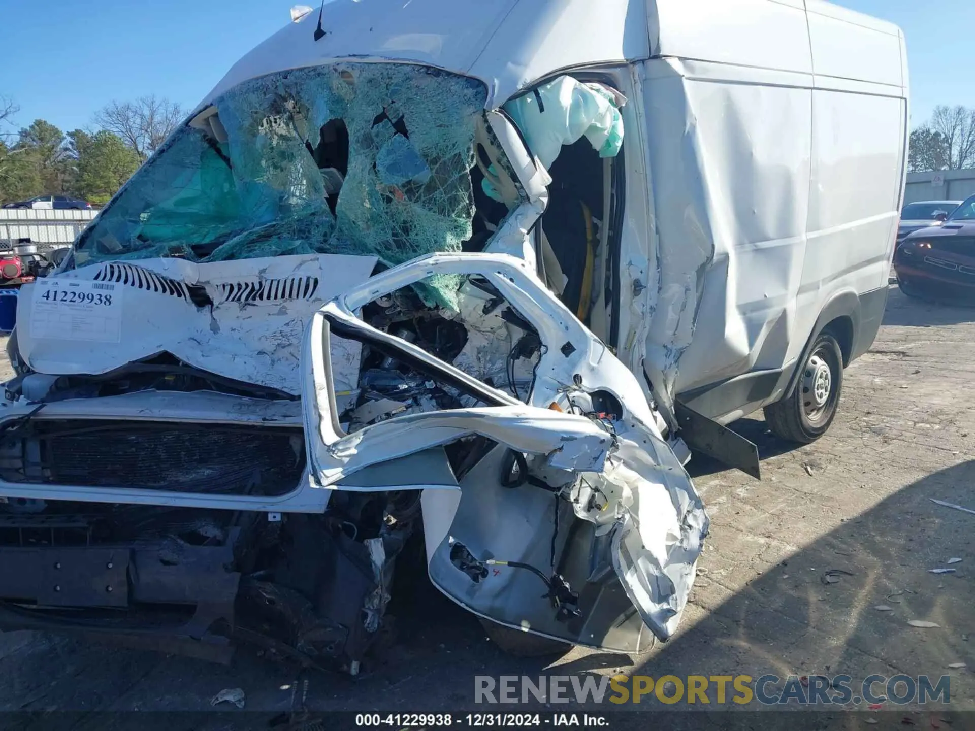 6 fotografías del automóvil dañado 3C6TRVBG8LE127219 RAM PROMASTER 1500 2020