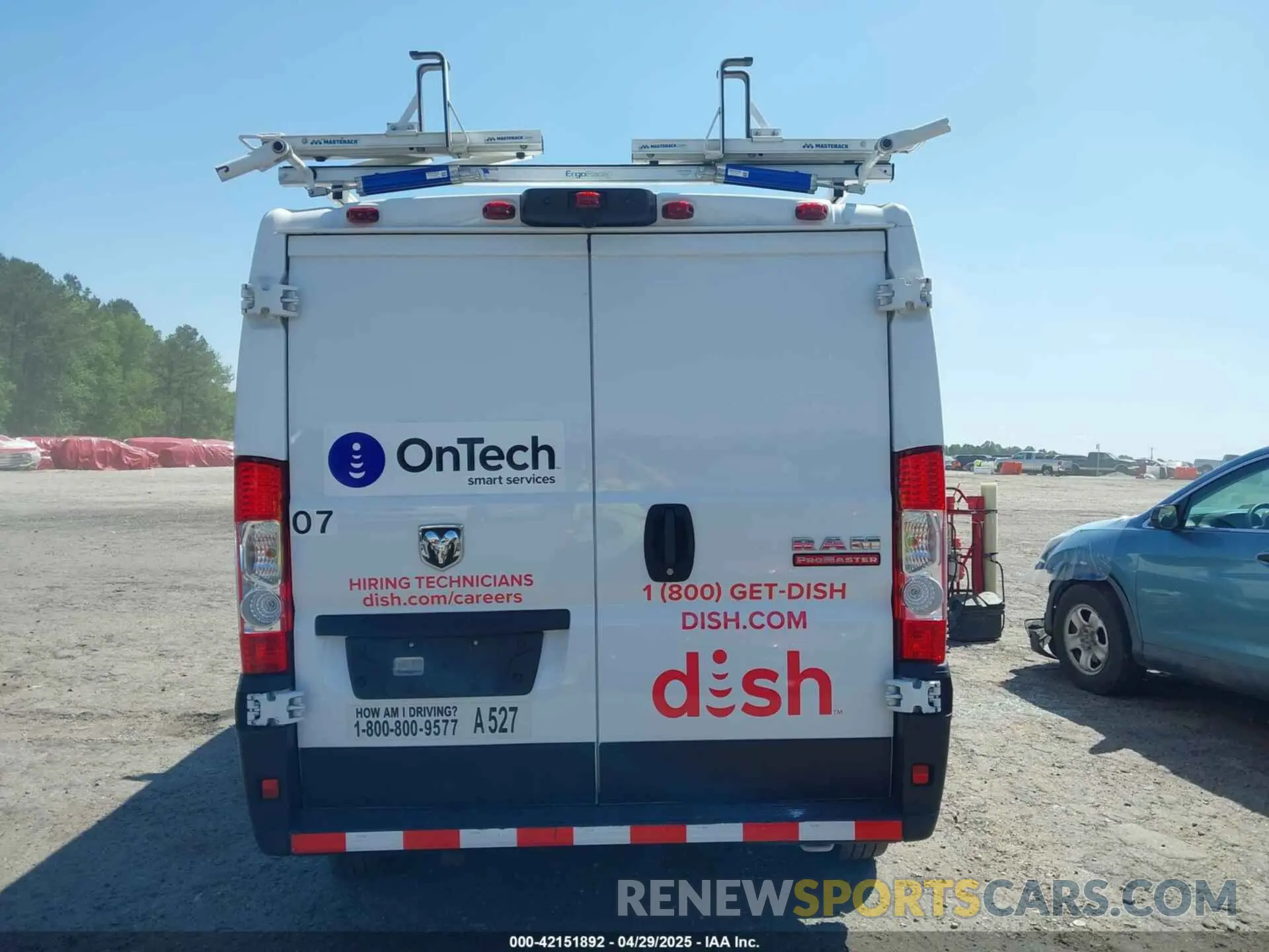 16 fotografías del automóvil dañado 3C6ERVAG9ME501672 RAM PROMASTER 1500 2021
