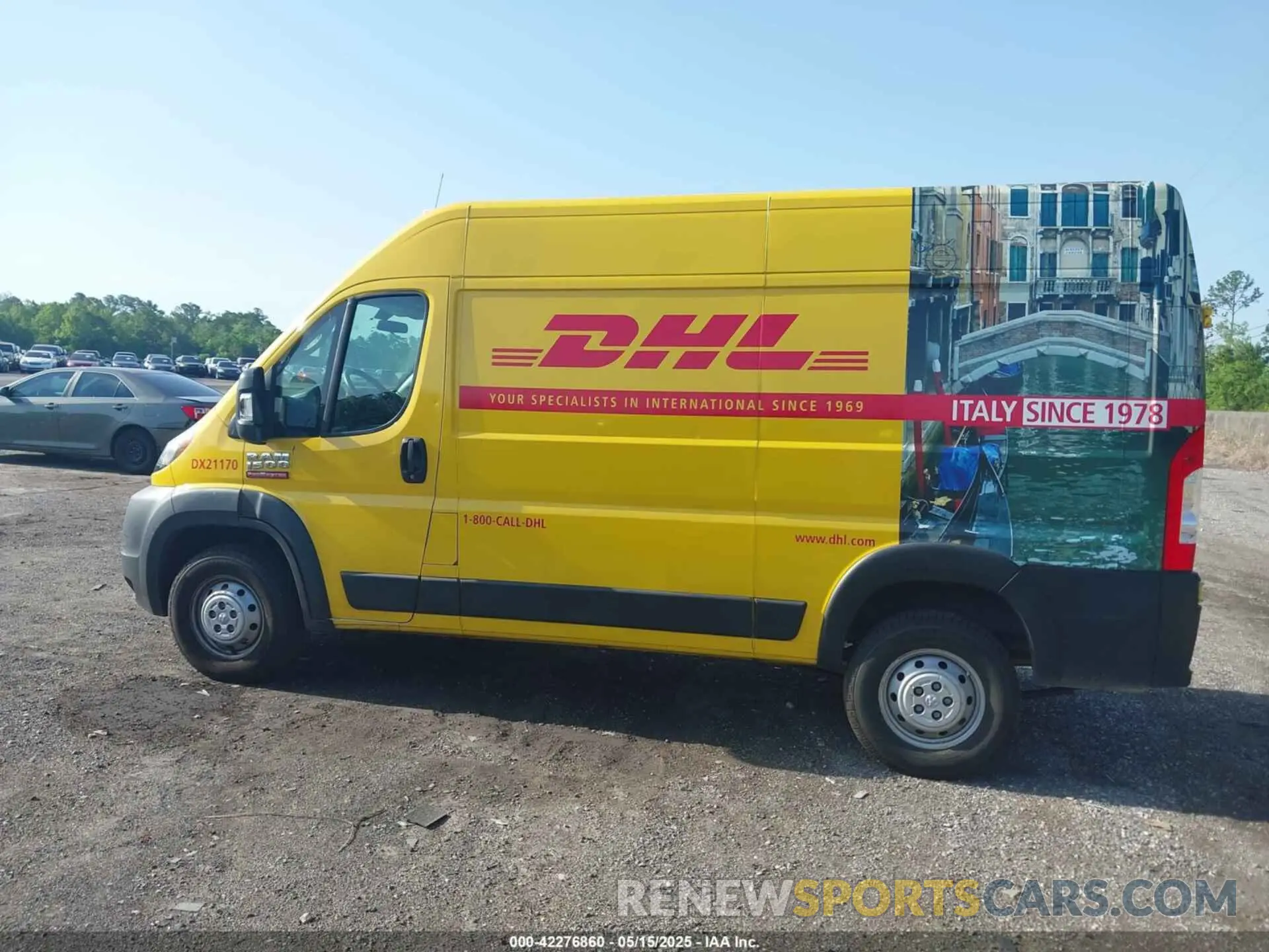 14 fotografías del automóvil dañado 3C6ERVBG2ME505593 RAM PROMASTER 1500 2021