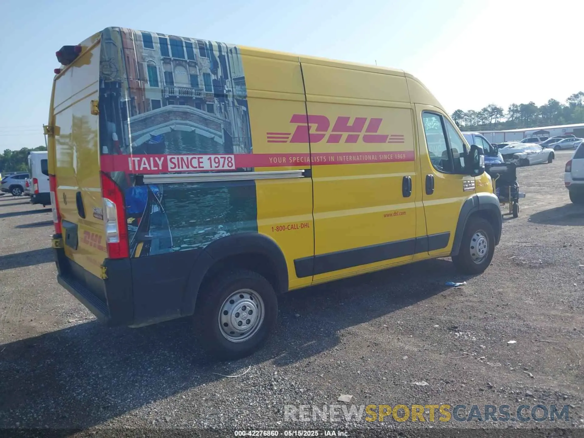 4 fotografías del automóvil dañado 3C6ERVBG2ME505593 RAM PROMASTER 1500 2021