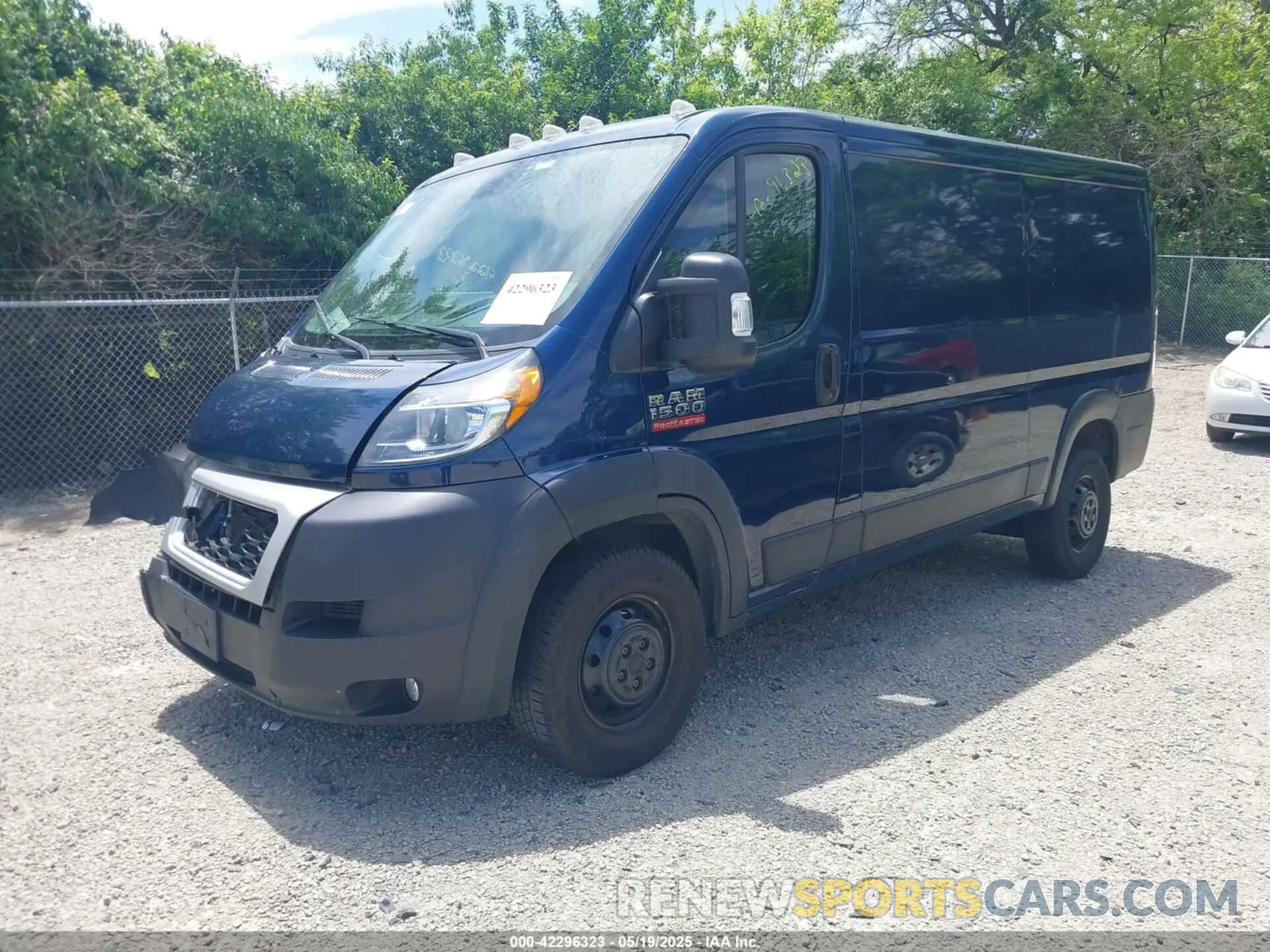 2 fotografías del automóvil dañado 3C6LRVAG0ME564750 RAM PROMASTER 1500 2021