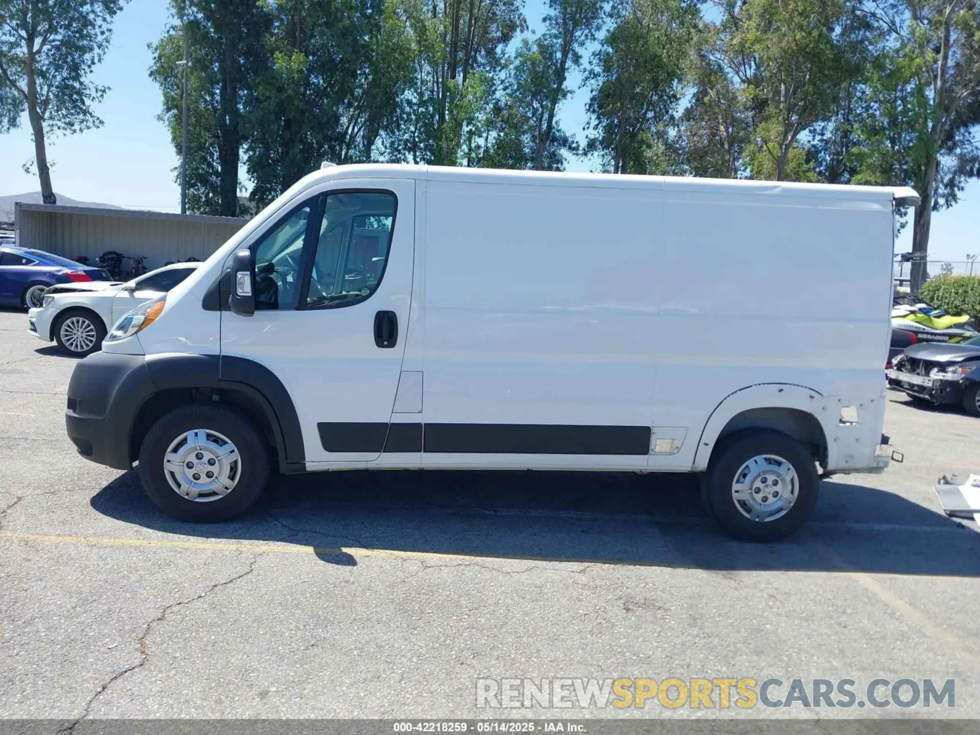 15 fotografías del automóvil dañado 3C6LRVAG5ME533364 RAM PROMASTER 1500 2021