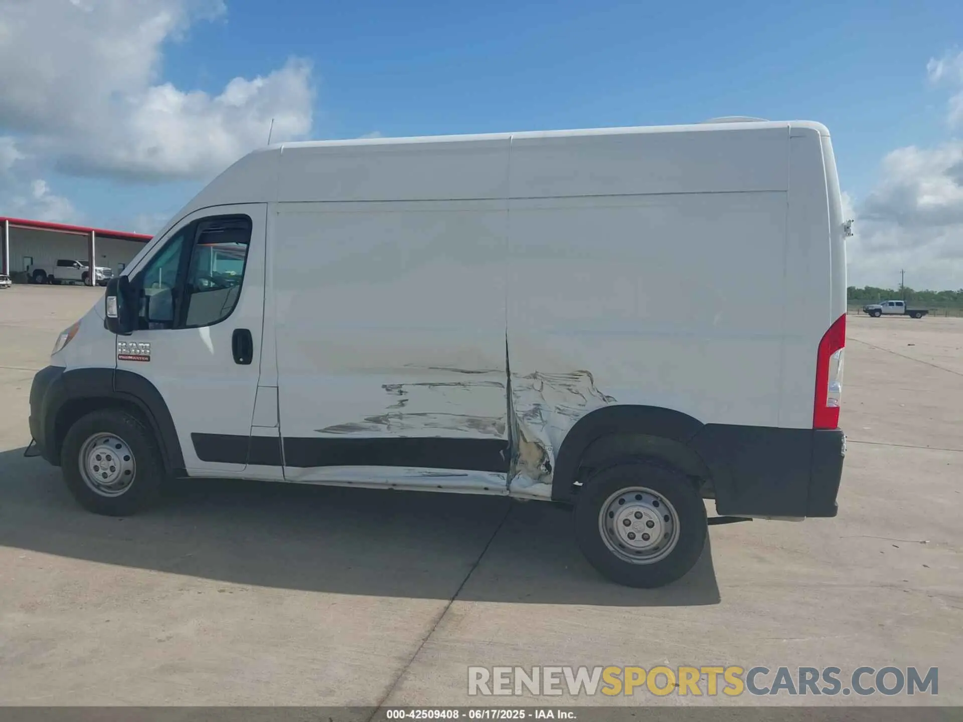 13 fotografías del automóvil dañado 3C6LRVBG1ME581703 RAM PROMASTER 1500 2021