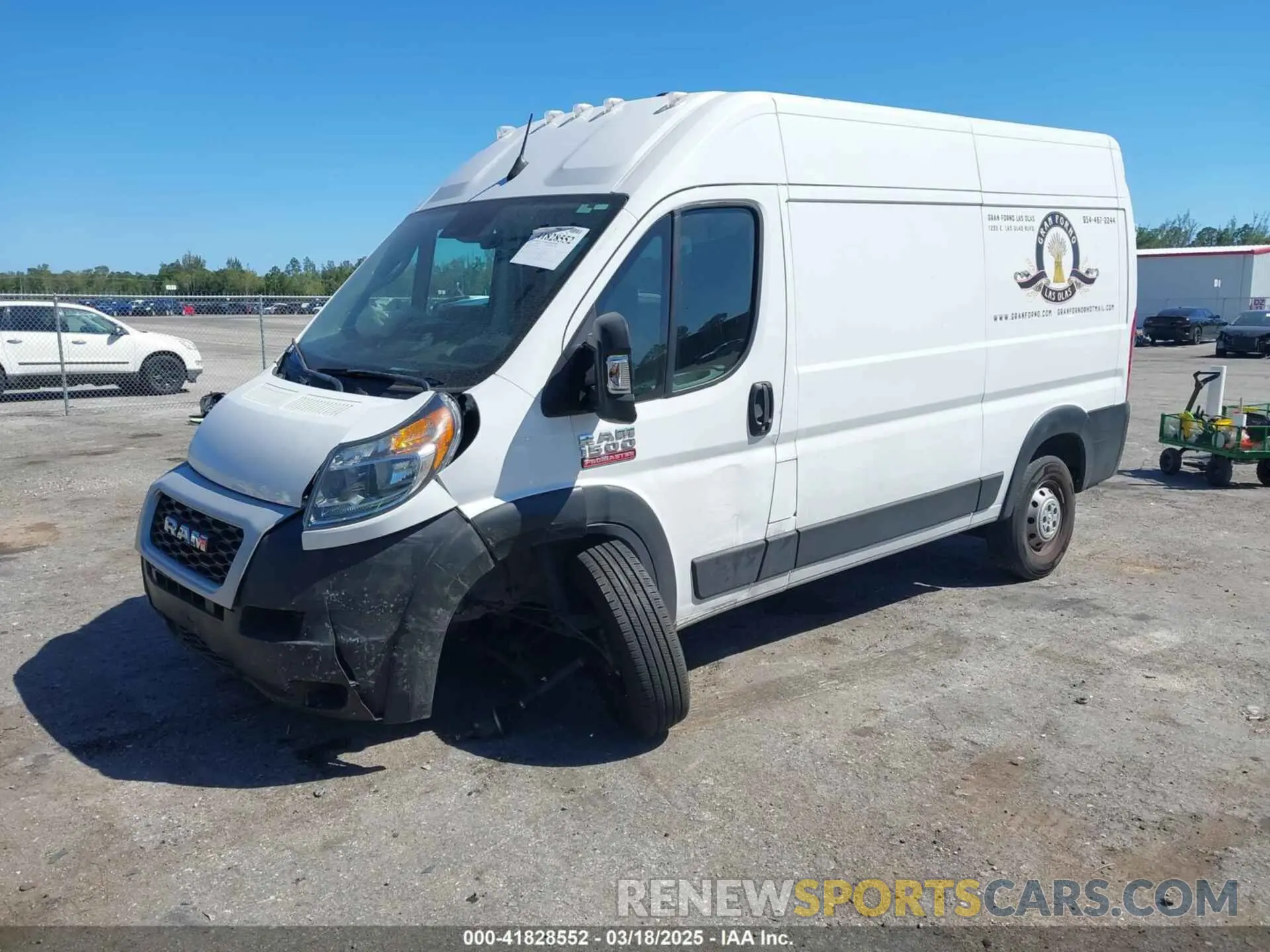 2 fotografías del automóvil dañado 3C6LRVBG6NE118991 RAM PROMASTER 1500 2022