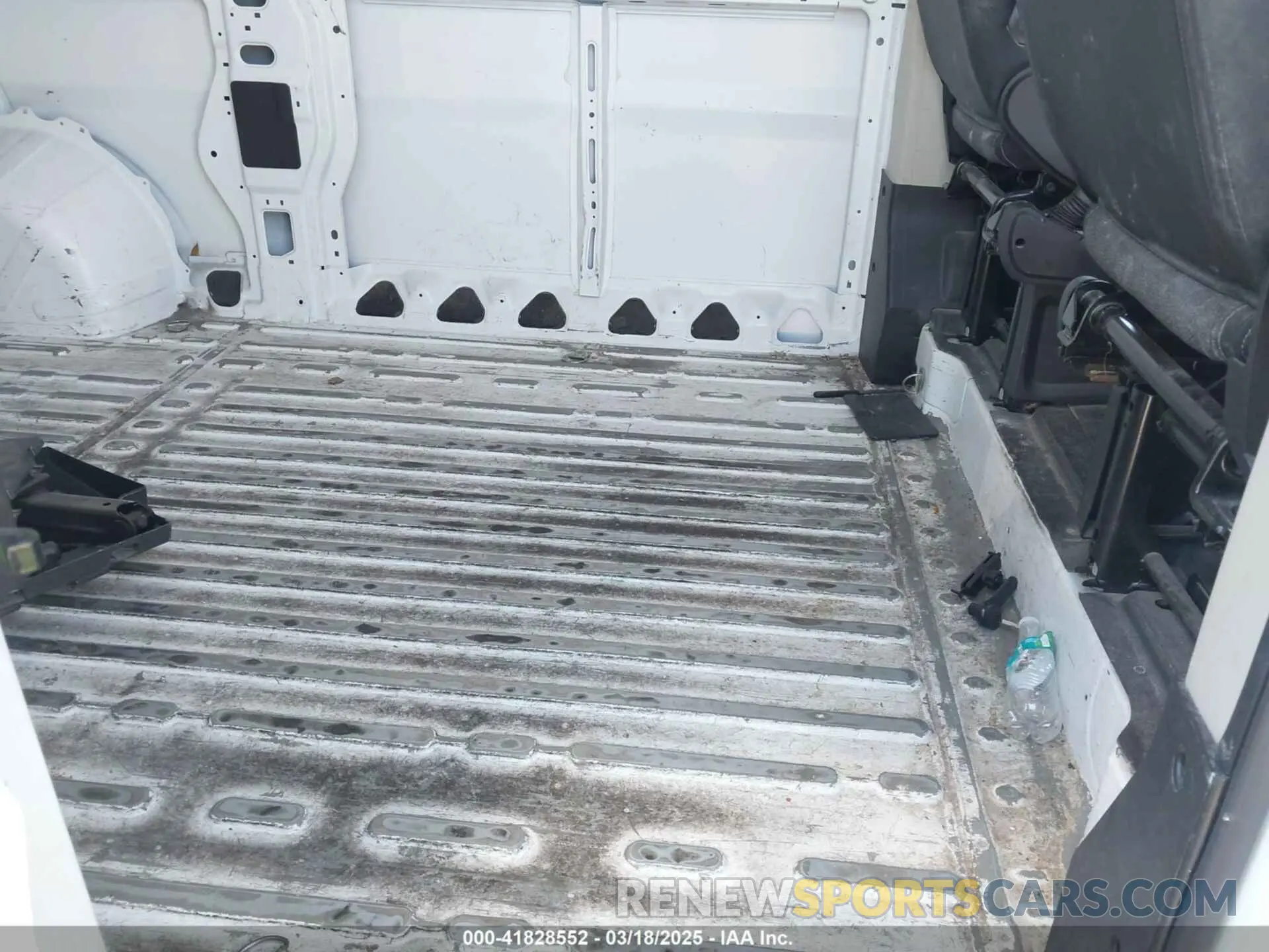 8 fotografías del automóvil dañado 3C6LRVBG6NE118991 RAM PROMASTER 1500 2022