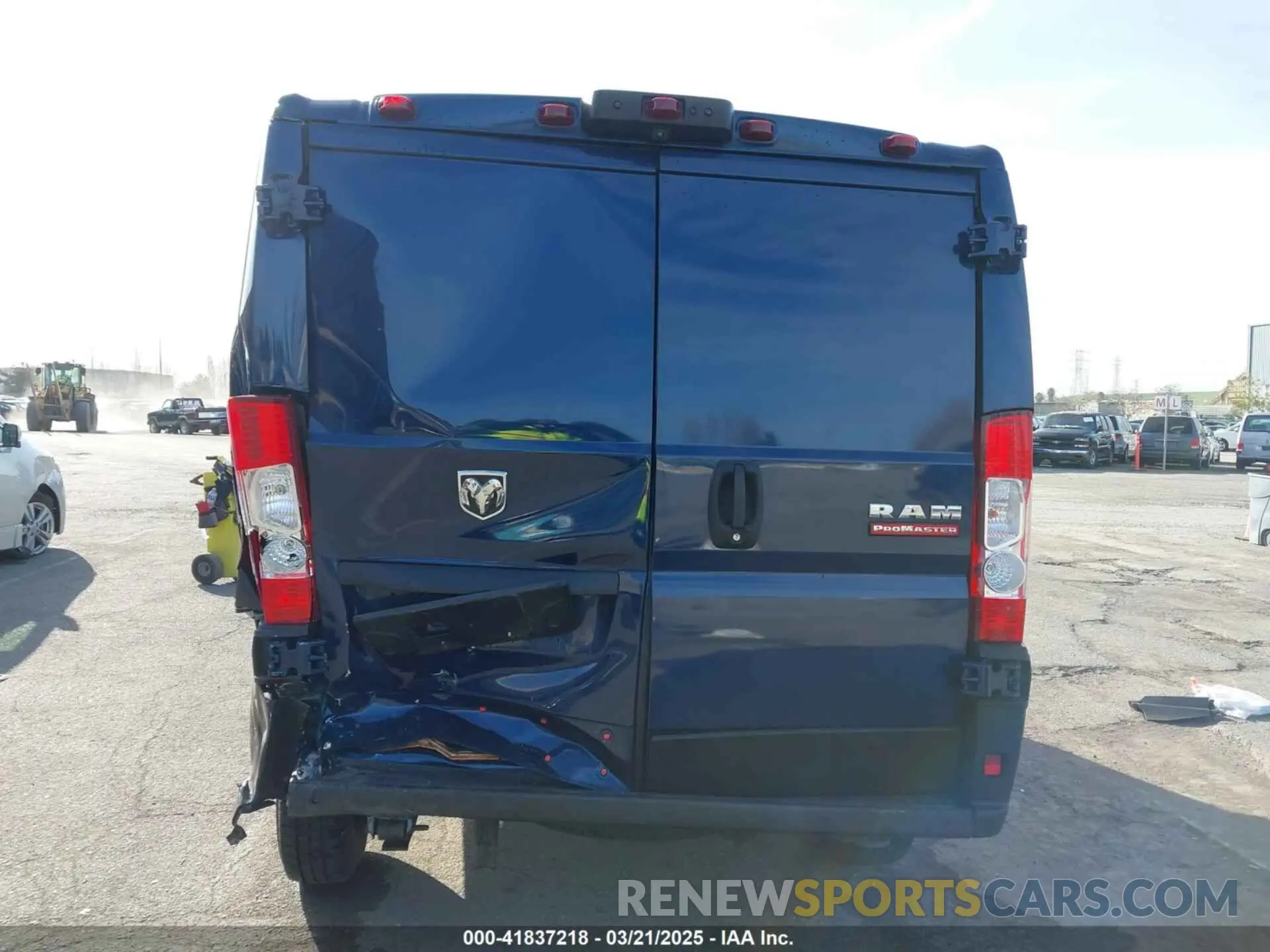 15 fotografías del automóvil dañado 3C6LRVNG5NE121179 RAM PROMASTER 1500 2022