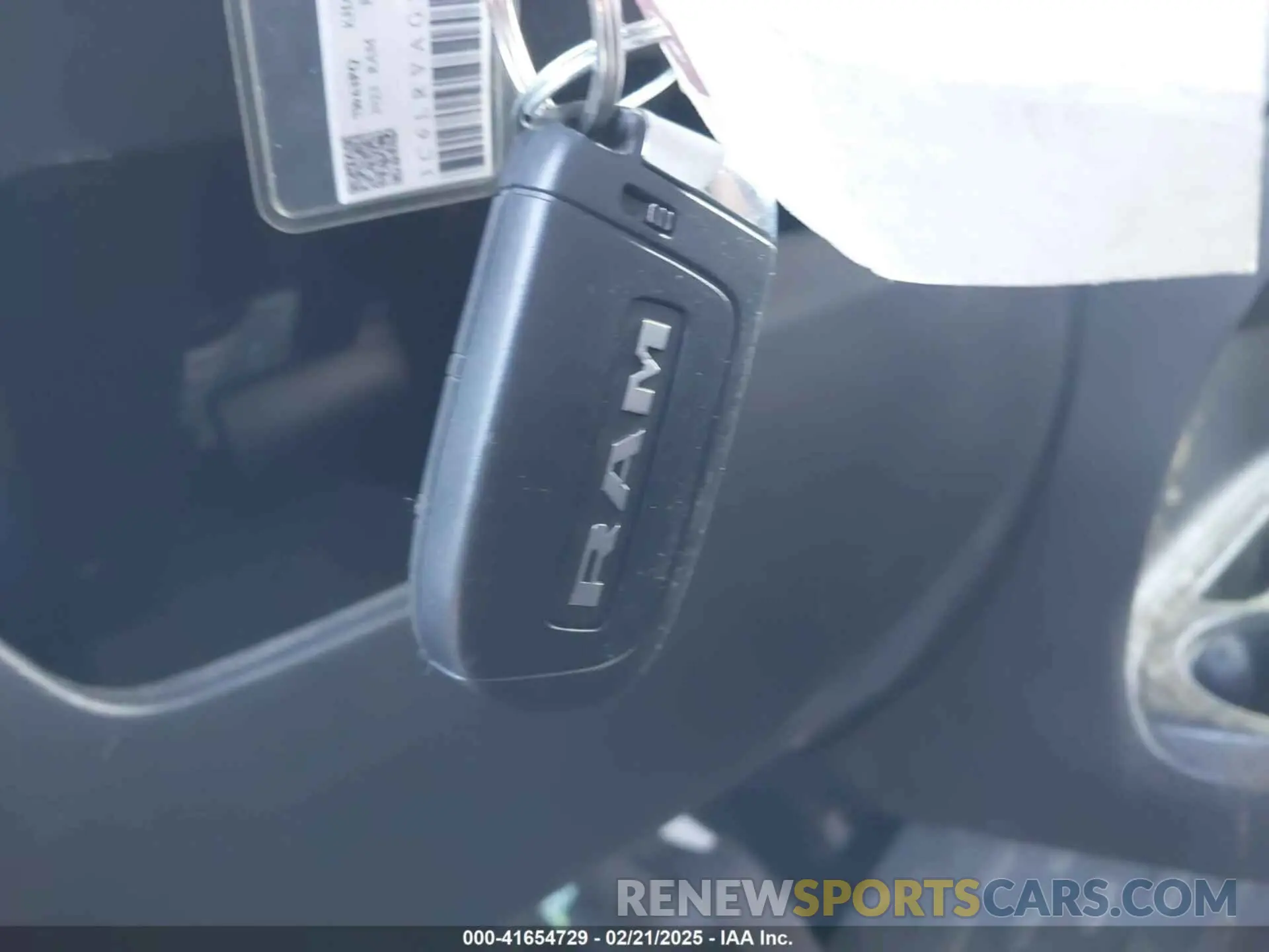 11 fotografías del automóvil dañado 3C6LRVAG2PE540096 RAM PROMASTER 1500 2023
