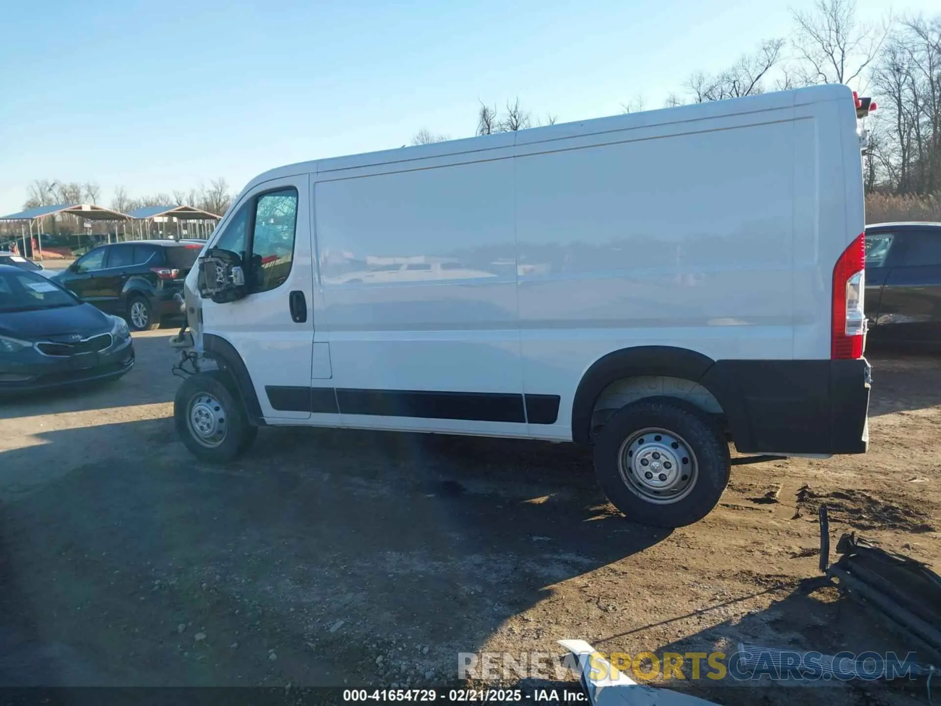 15 fotografías del automóvil dañado 3C6LRVAG2PE540096 RAM PROMASTER 1500 2023