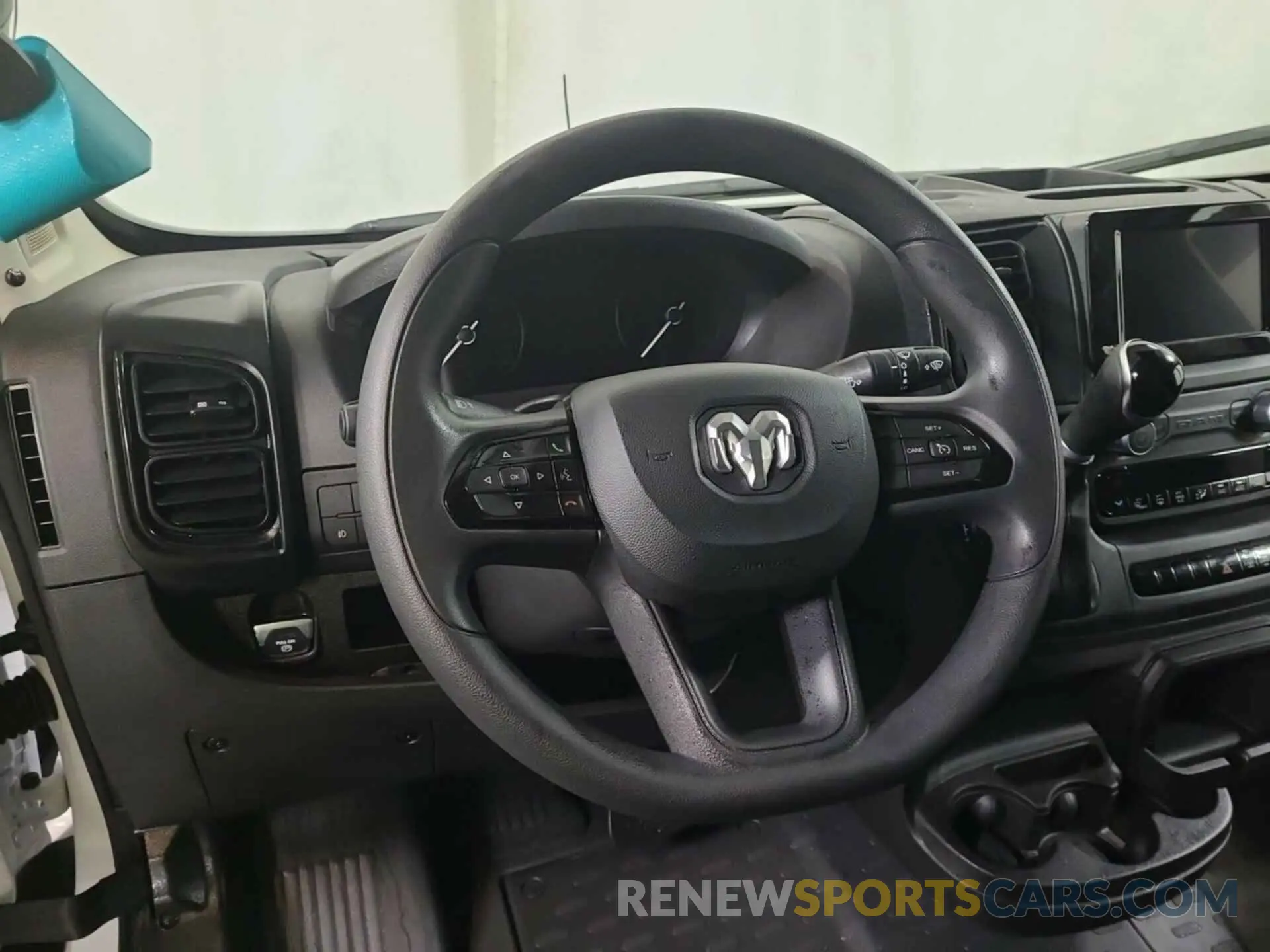 3 fotografías del automóvil dañado 3C6LRVAG7PE571246 RAM PROMASTER 1500 2023
