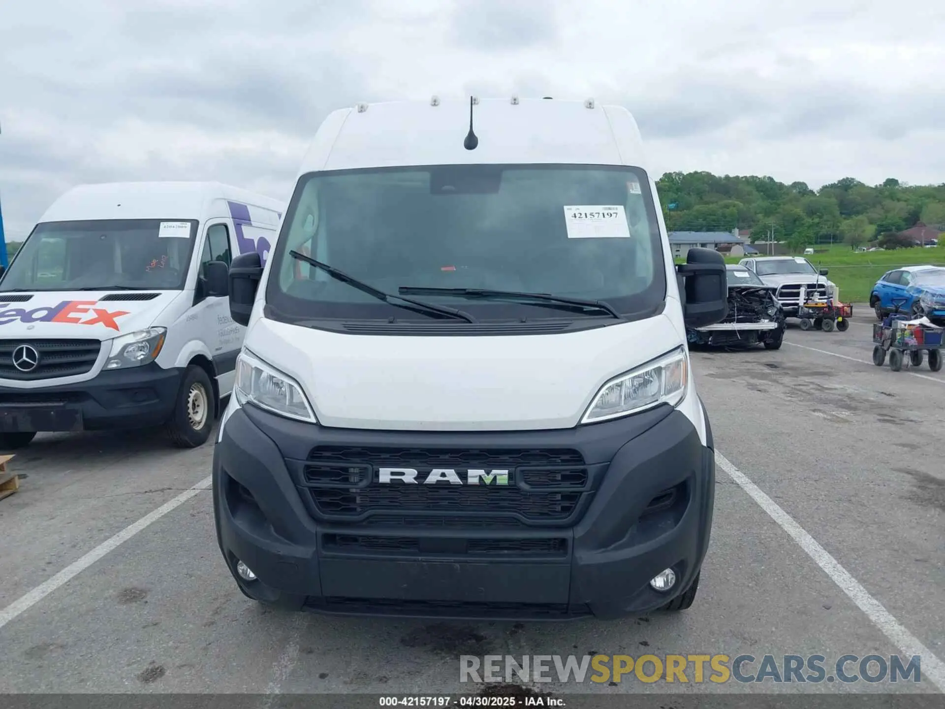 12 fotografías del automóvil dañado 3C6LRVBG0RE124954 RAM PROMASTER 1500 2024