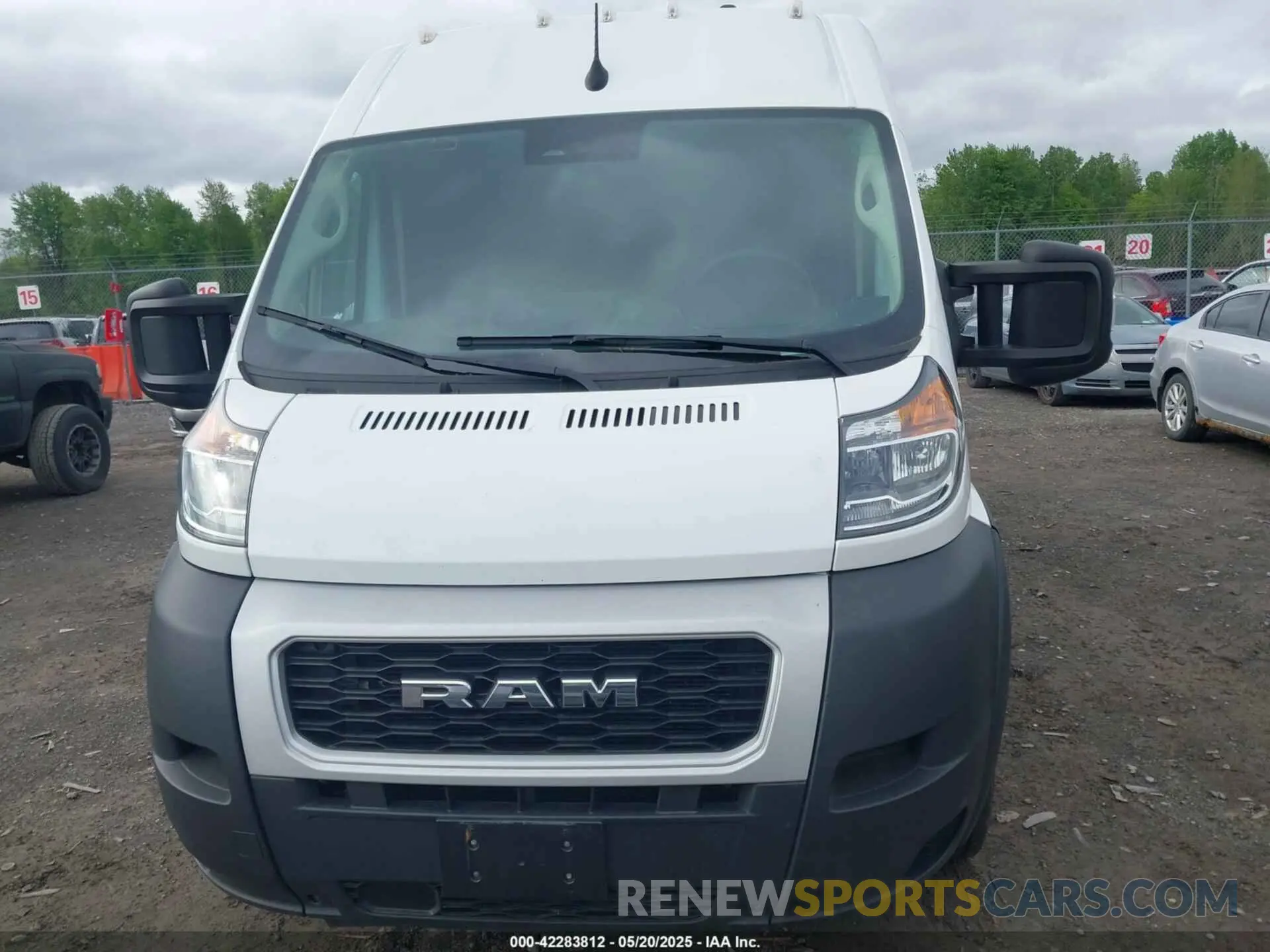12 fotografías del automóvil dañado 3C6LRVDG4NE105380 RAM PROMASTER 2022