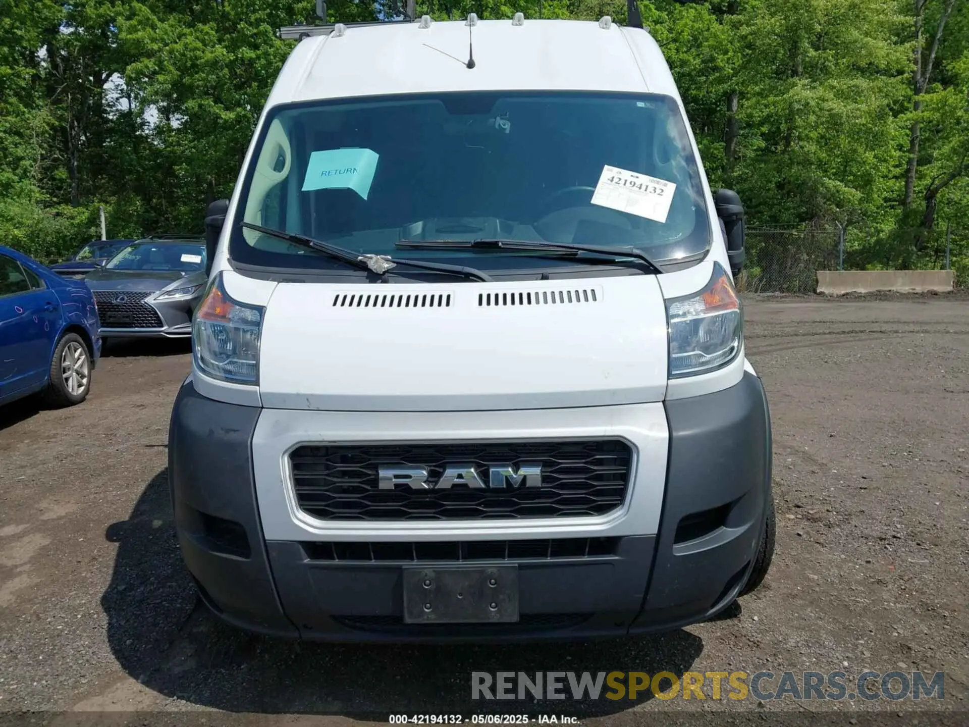 12 fotografías del automóvil dañado 3C6TRVCG0KE563155 RAM PROMASTER 2500 2019