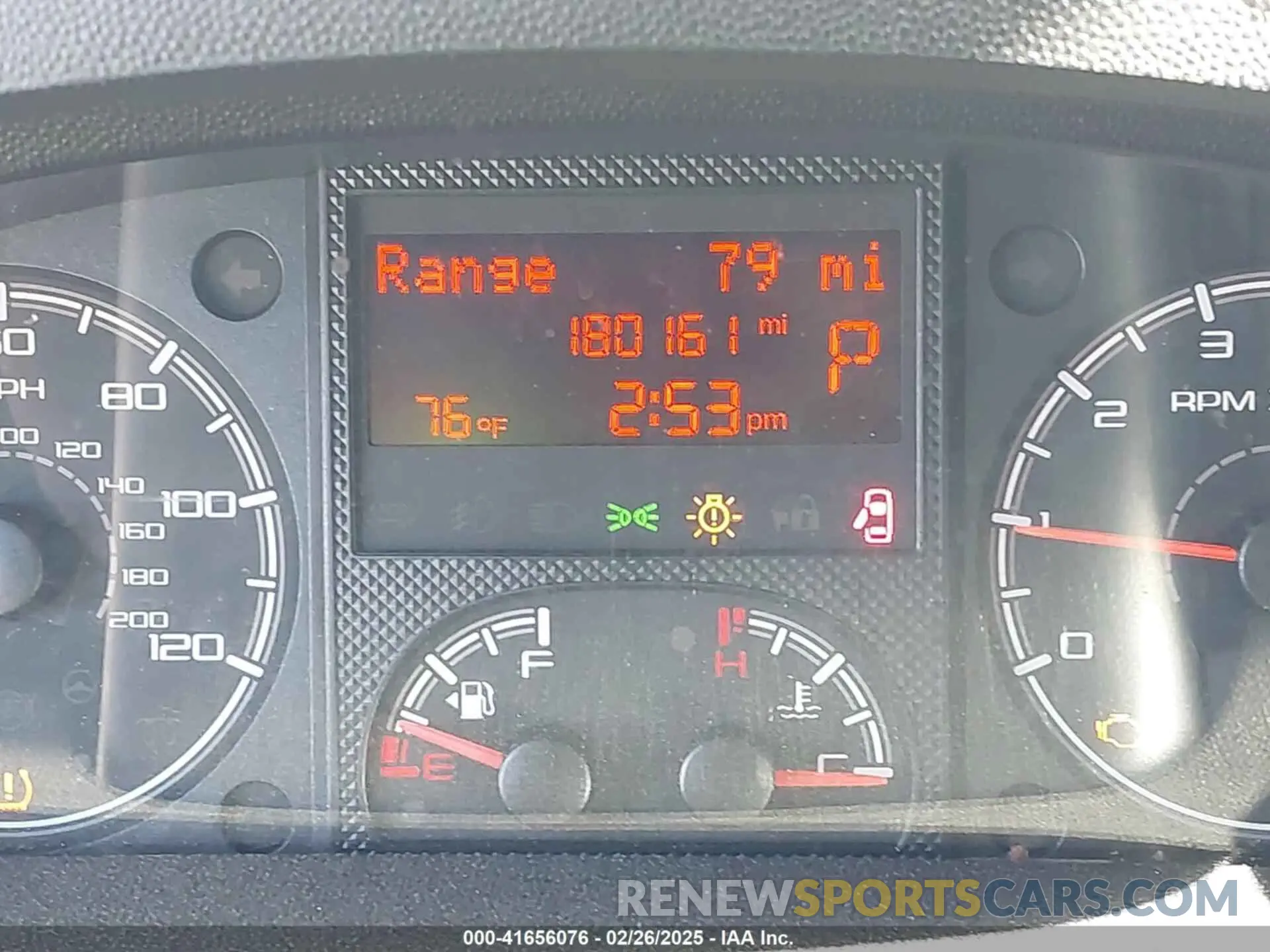 15 fotografías del automóvil dañado 3C6TRVCG3KE511485 RAM PROMASTER 2500 2019