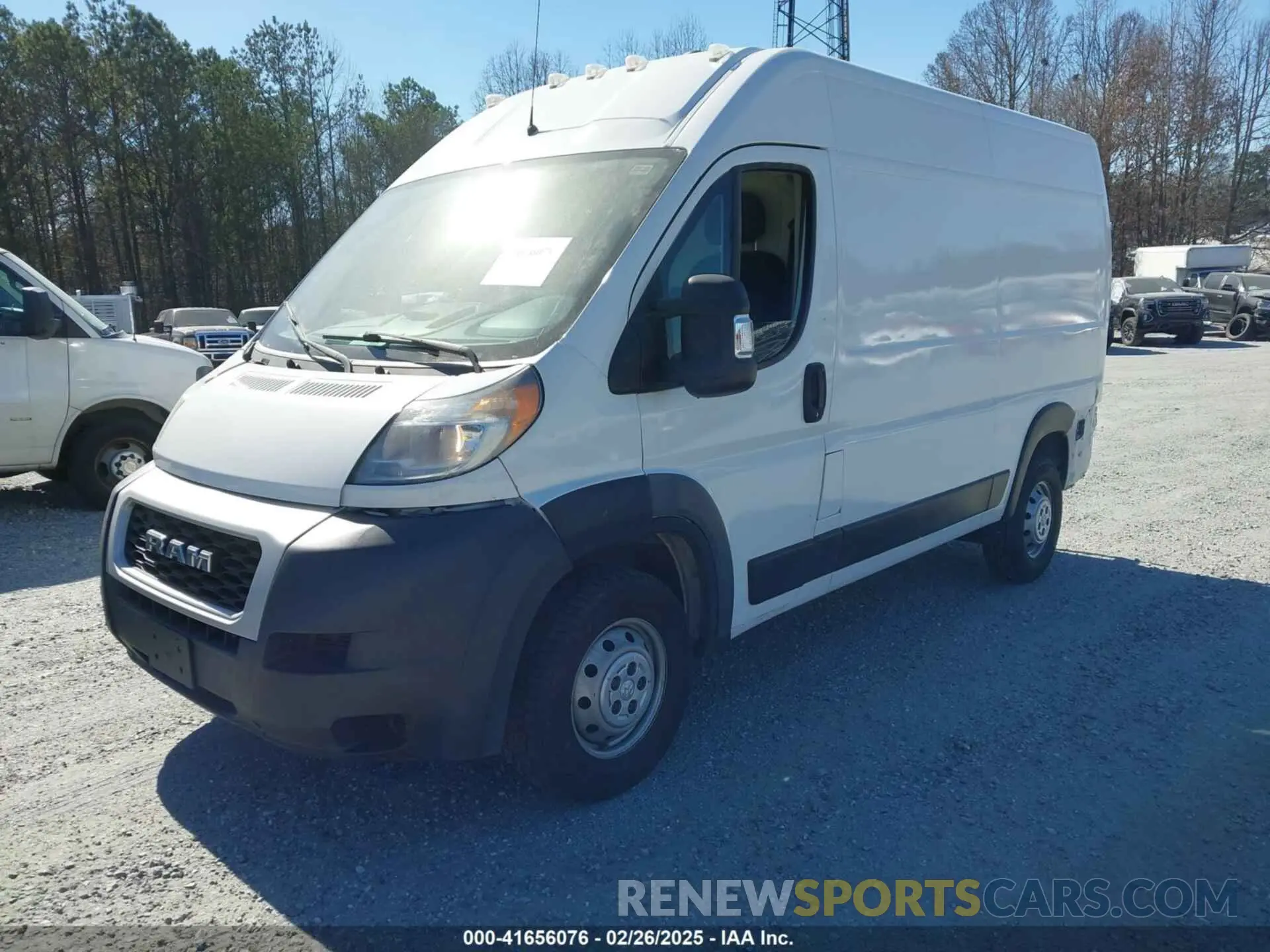2 fotografías del automóvil dañado 3C6TRVCG3KE511485 RAM PROMASTER 2500 2019