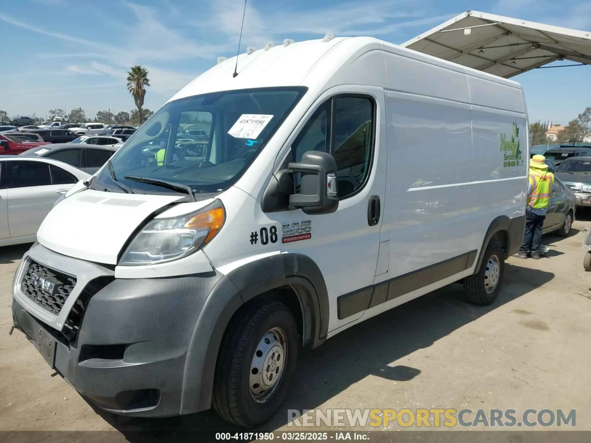 2 fotografías del automóvil dañado 3C6TRVCG9KE517968 RAM PROMASTER 2500 2019