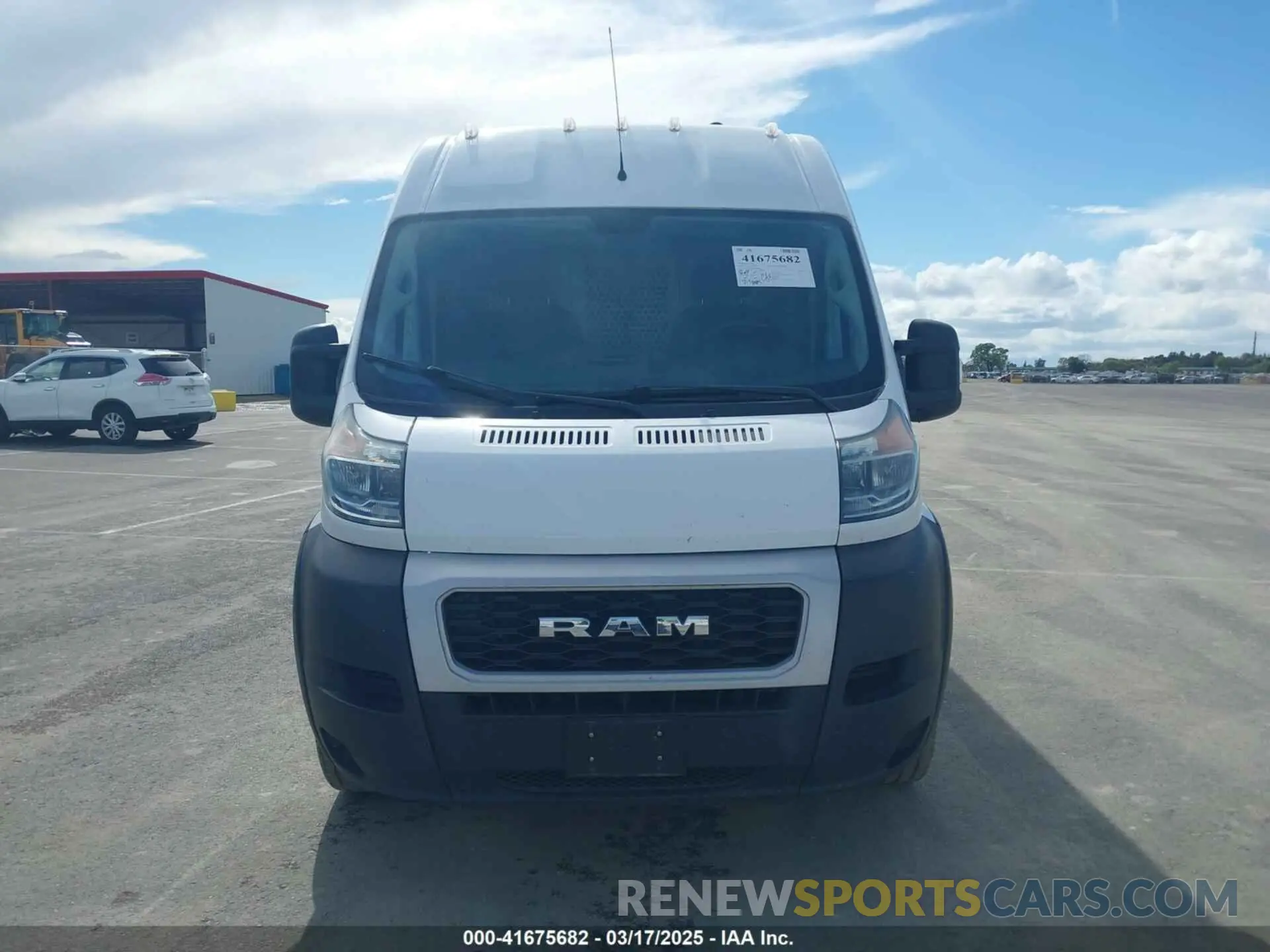 12 fotografías del automóvil dañado 3C6TRVCGXKE562904 RAM PROMASTER 2500 2019