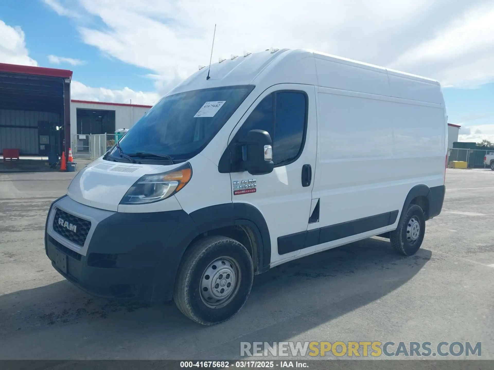 2 fotografías del automóvil dañado 3C6TRVCGXKE562904 RAM PROMASTER 2500 2019