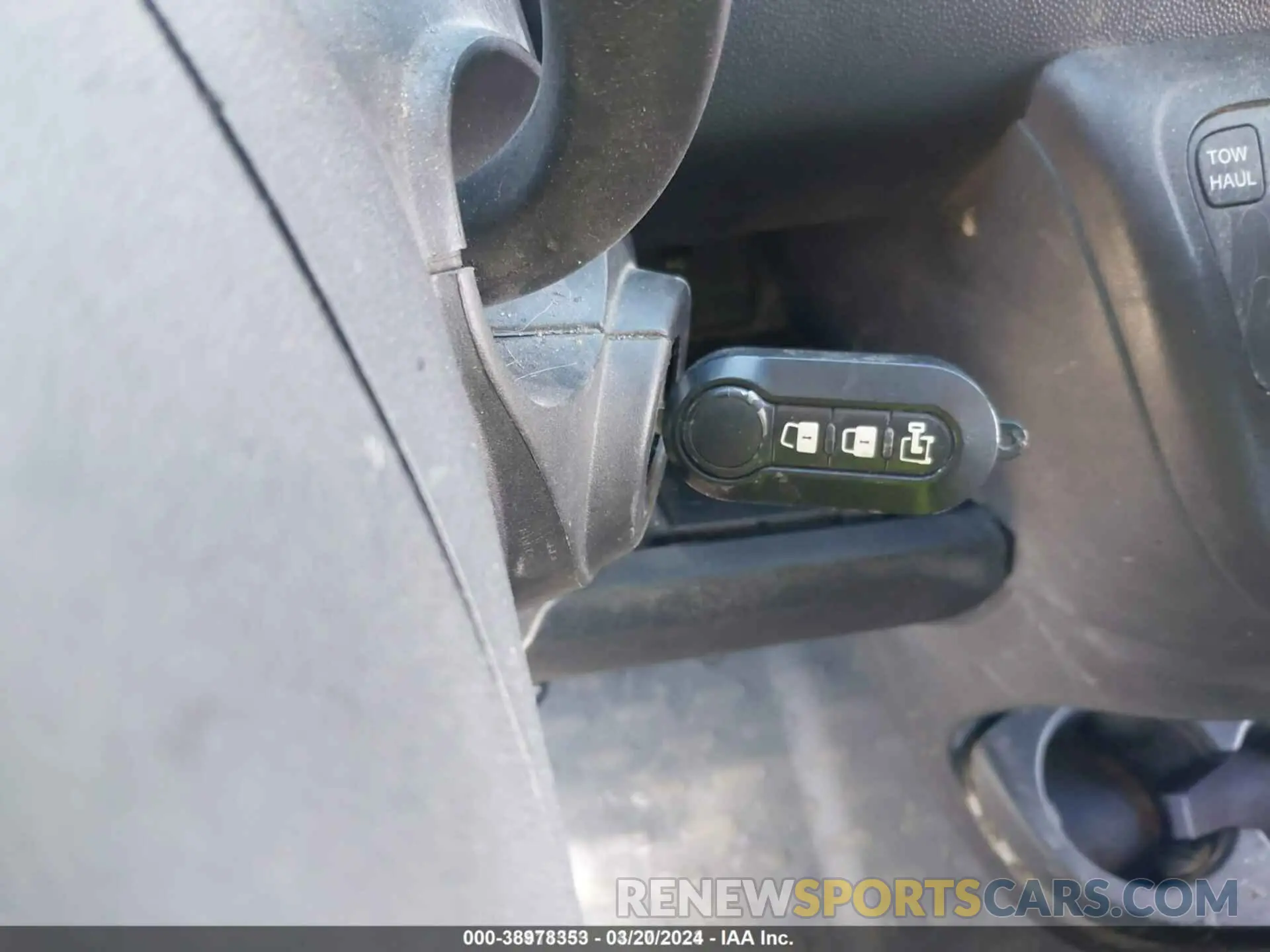 11 fotografías del automóvil dañado 3C6TRVDG2KE506177 RAM PROMASTER 2500 2019